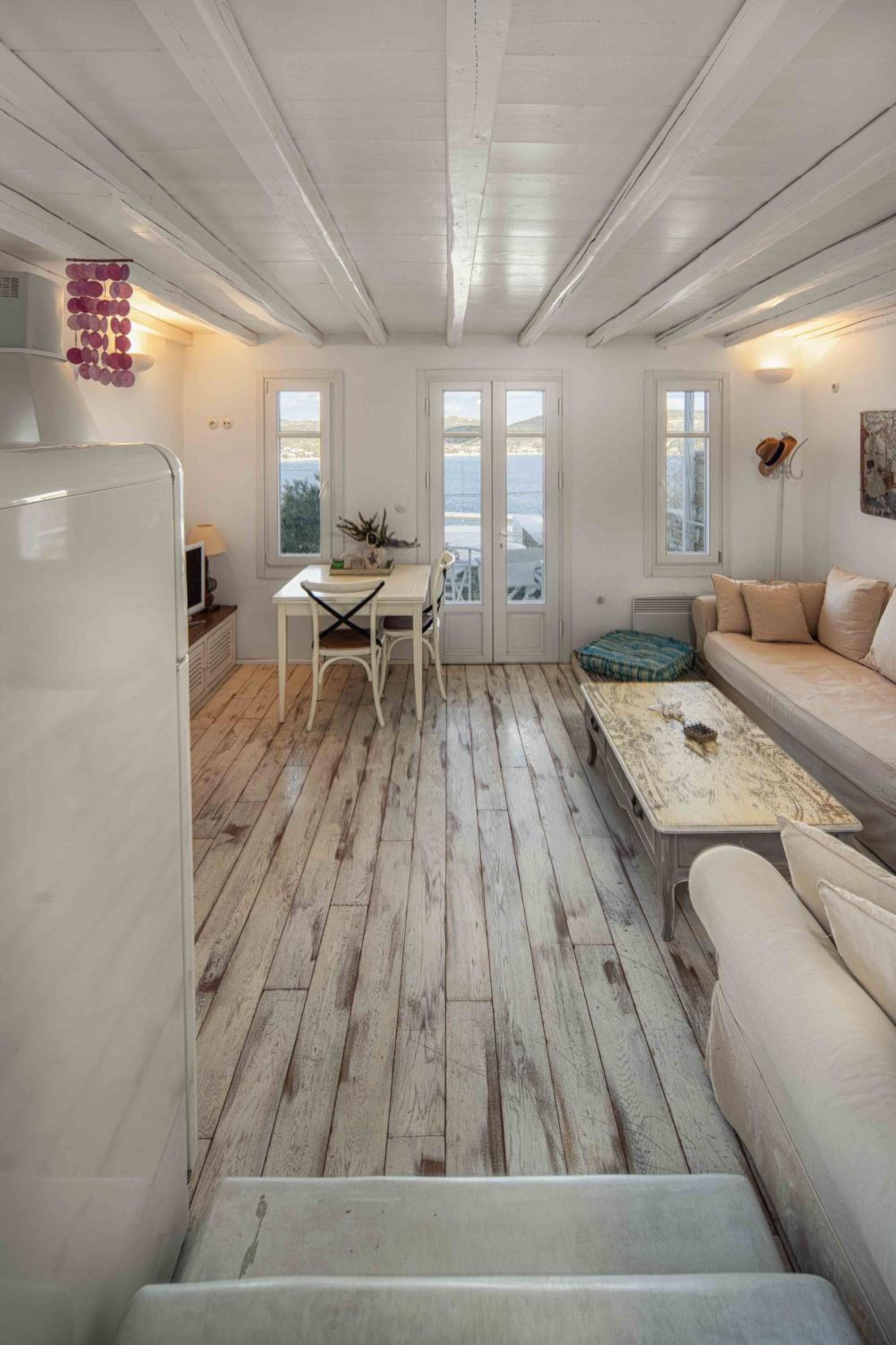 Dewdrop House, Livadi Serifos view 3