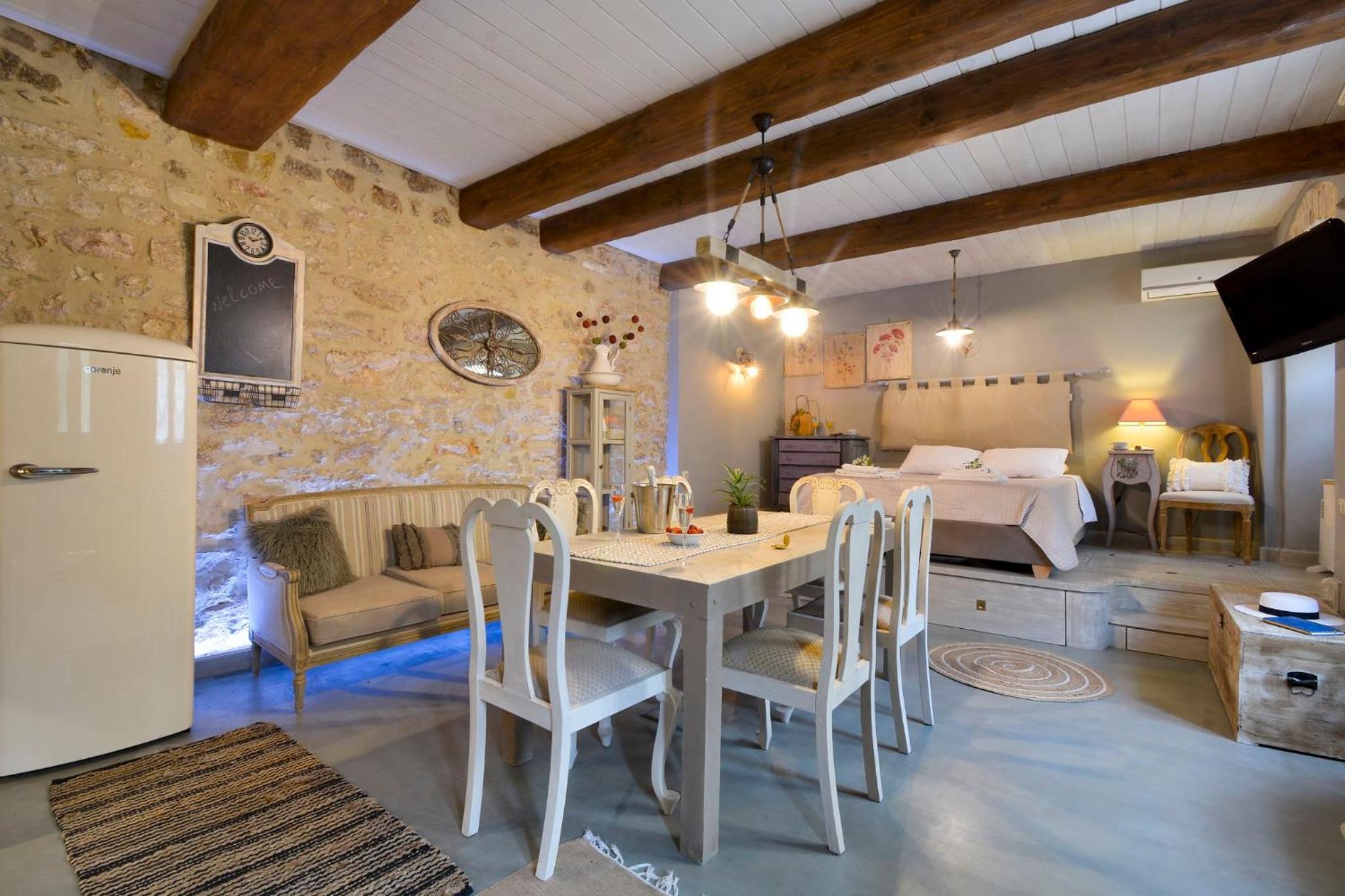 Domus Home