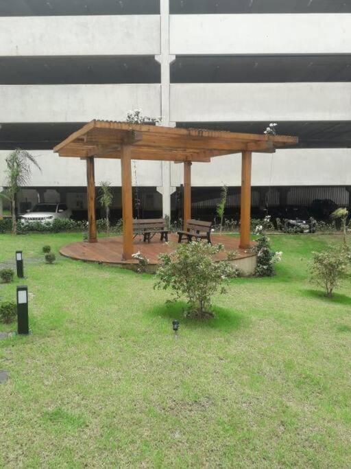 Apartamento ao lado da Canção Nova