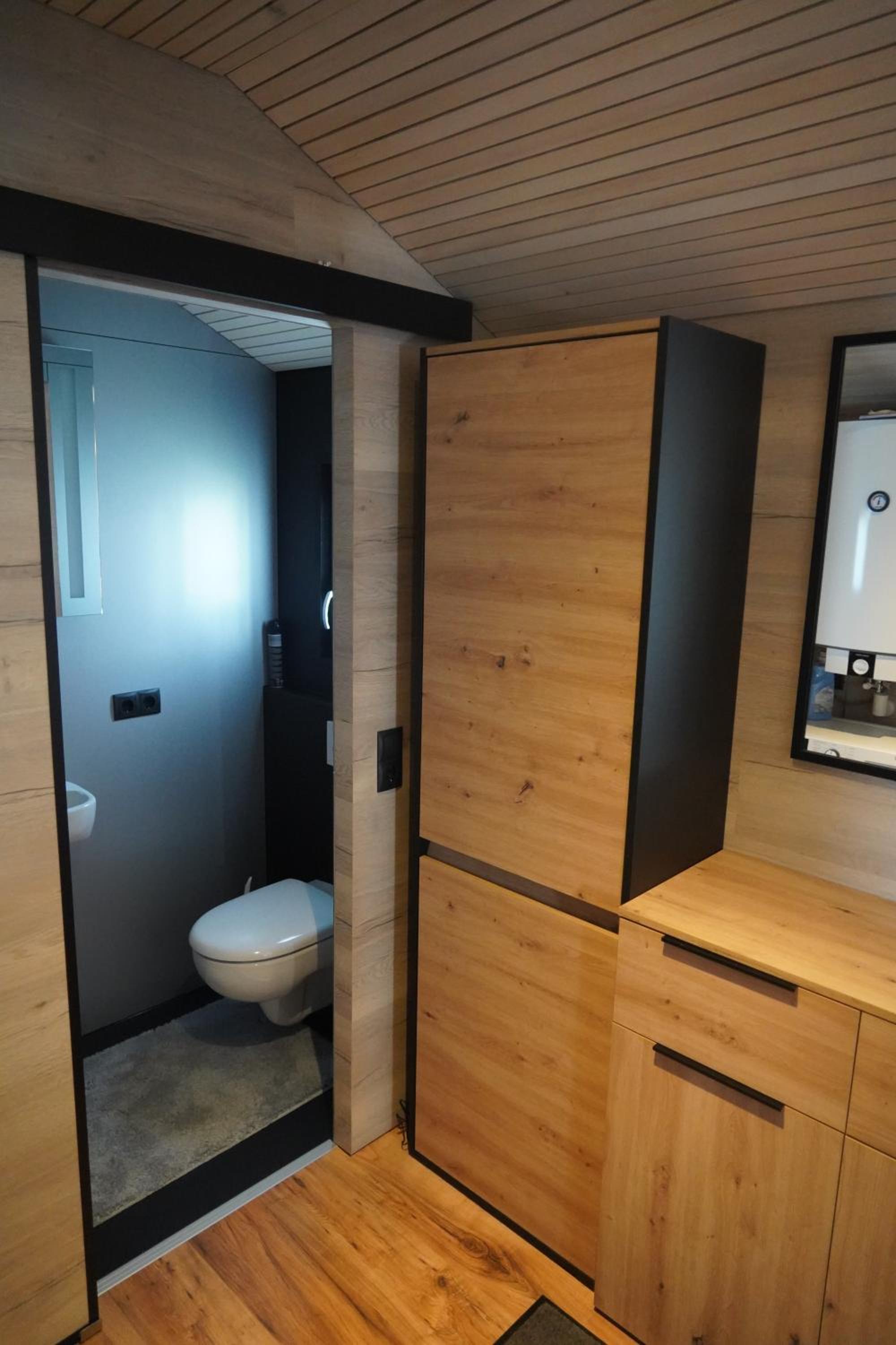 Tiny House möbliert inkl grosser Terrasse