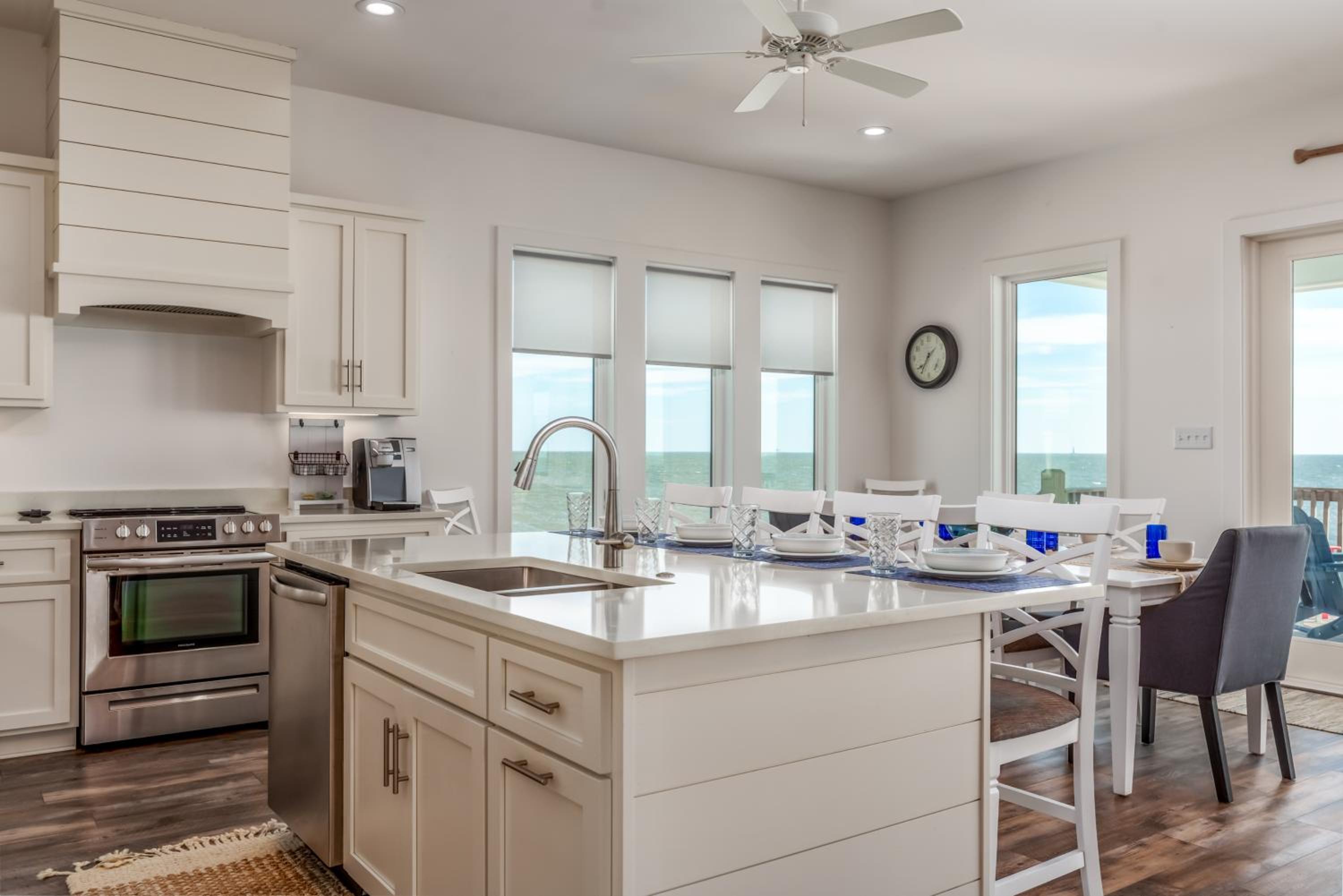 Coastal Charm, gulf front, new build view 3