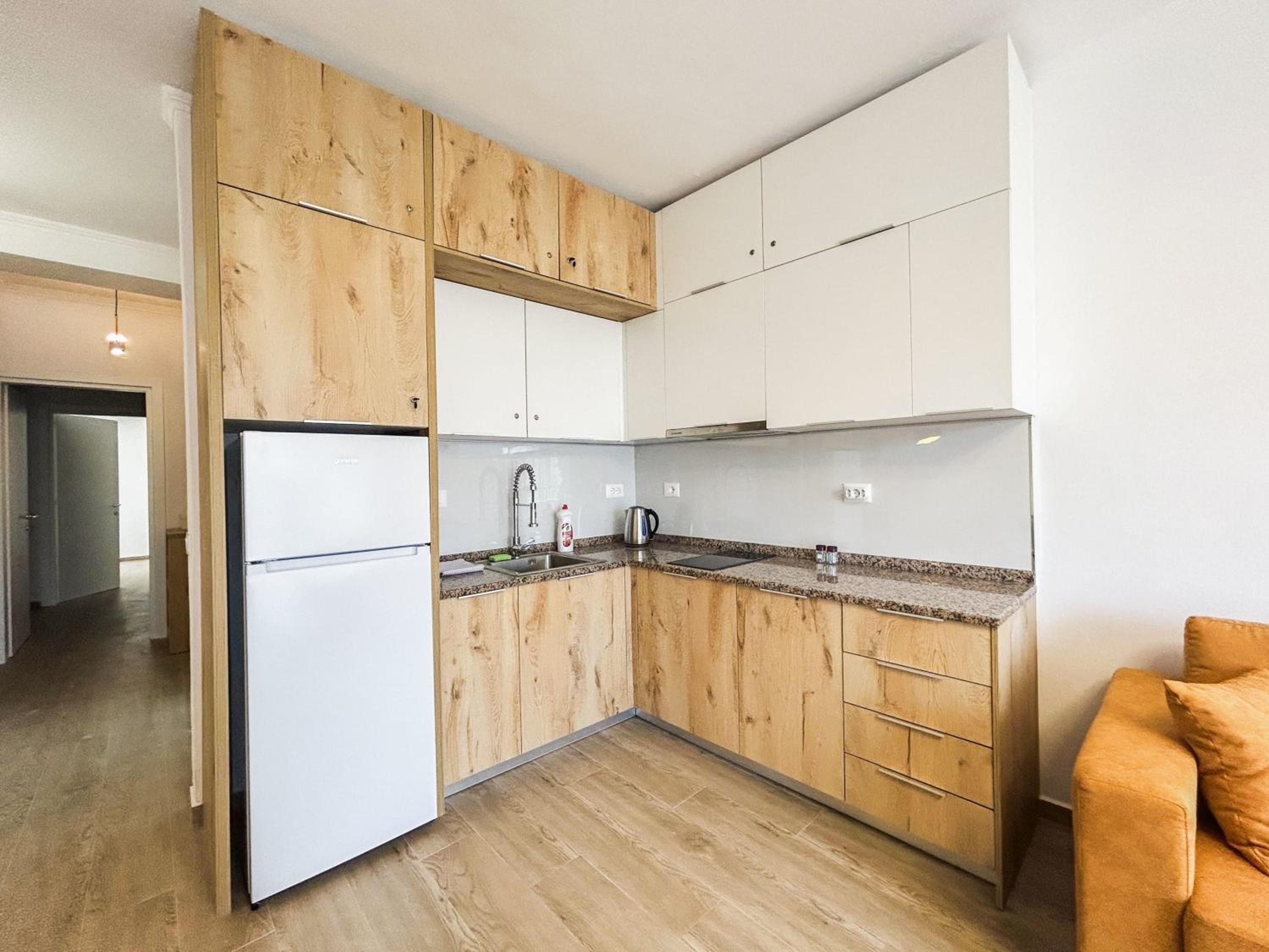 2 bedroom apartment Albion 1115