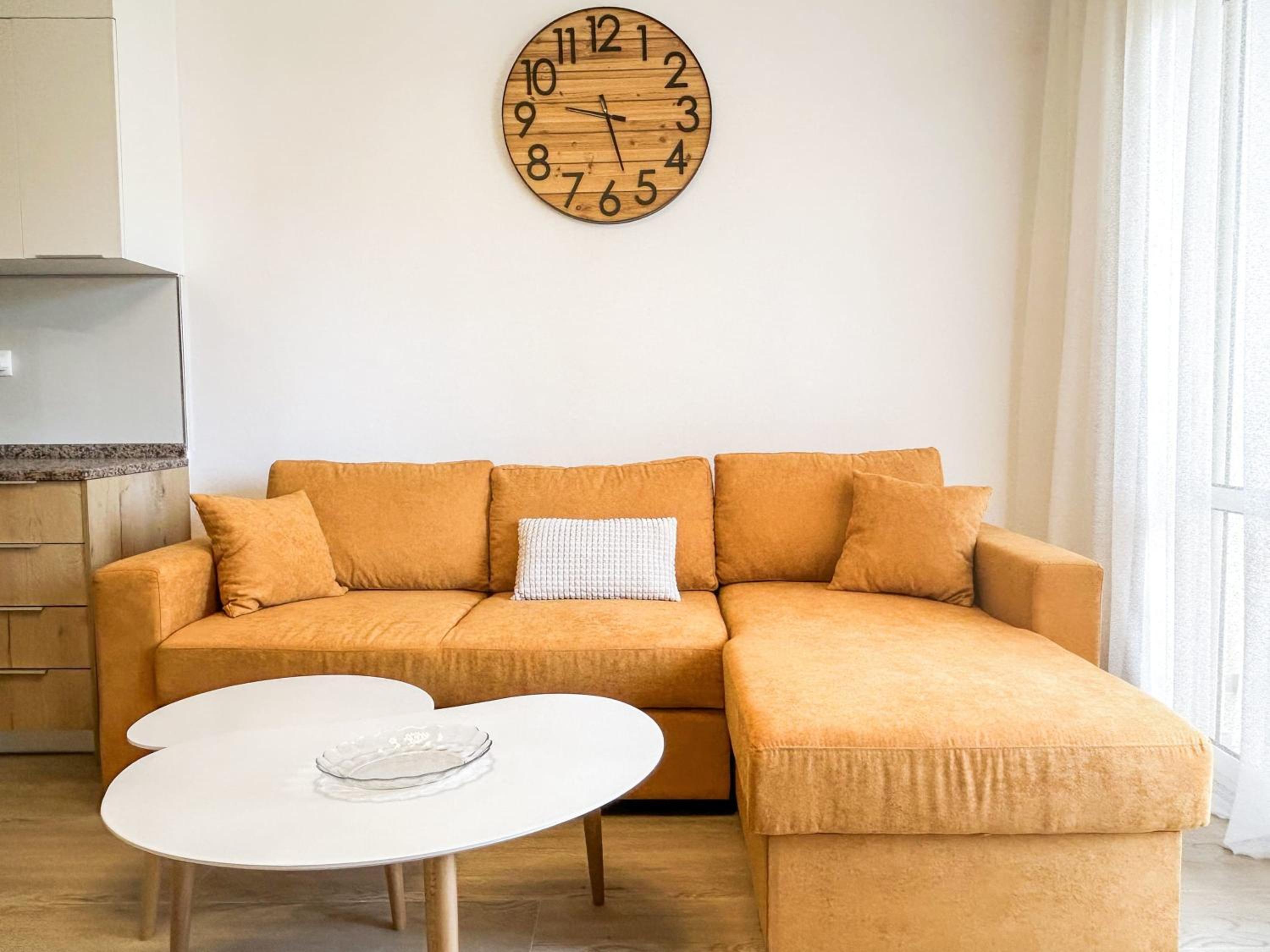 2 bedroom apartment Albion 1115