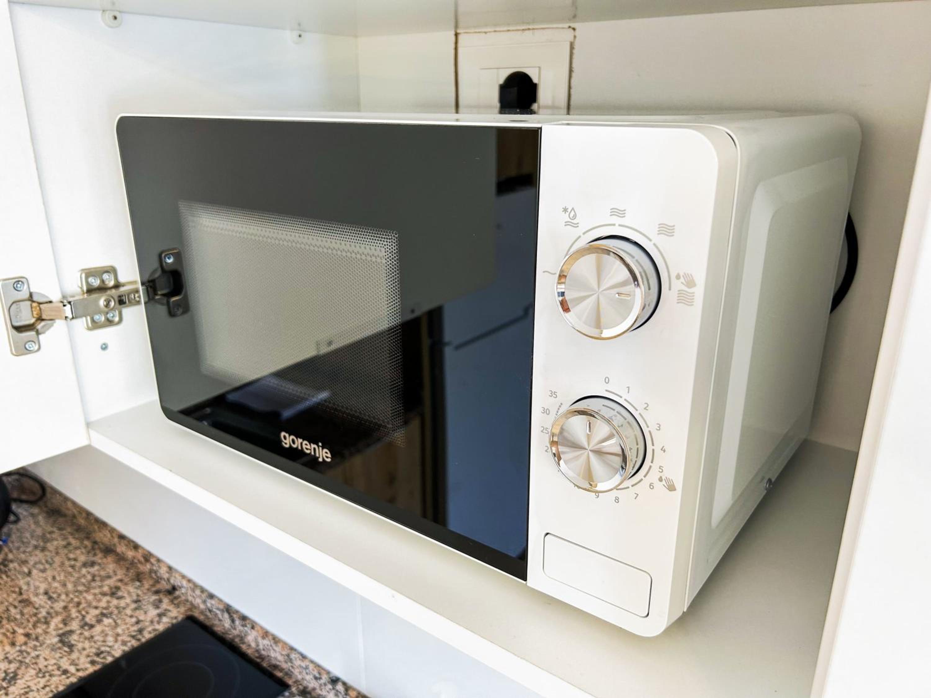 2 bedroom apartment Albion 1115