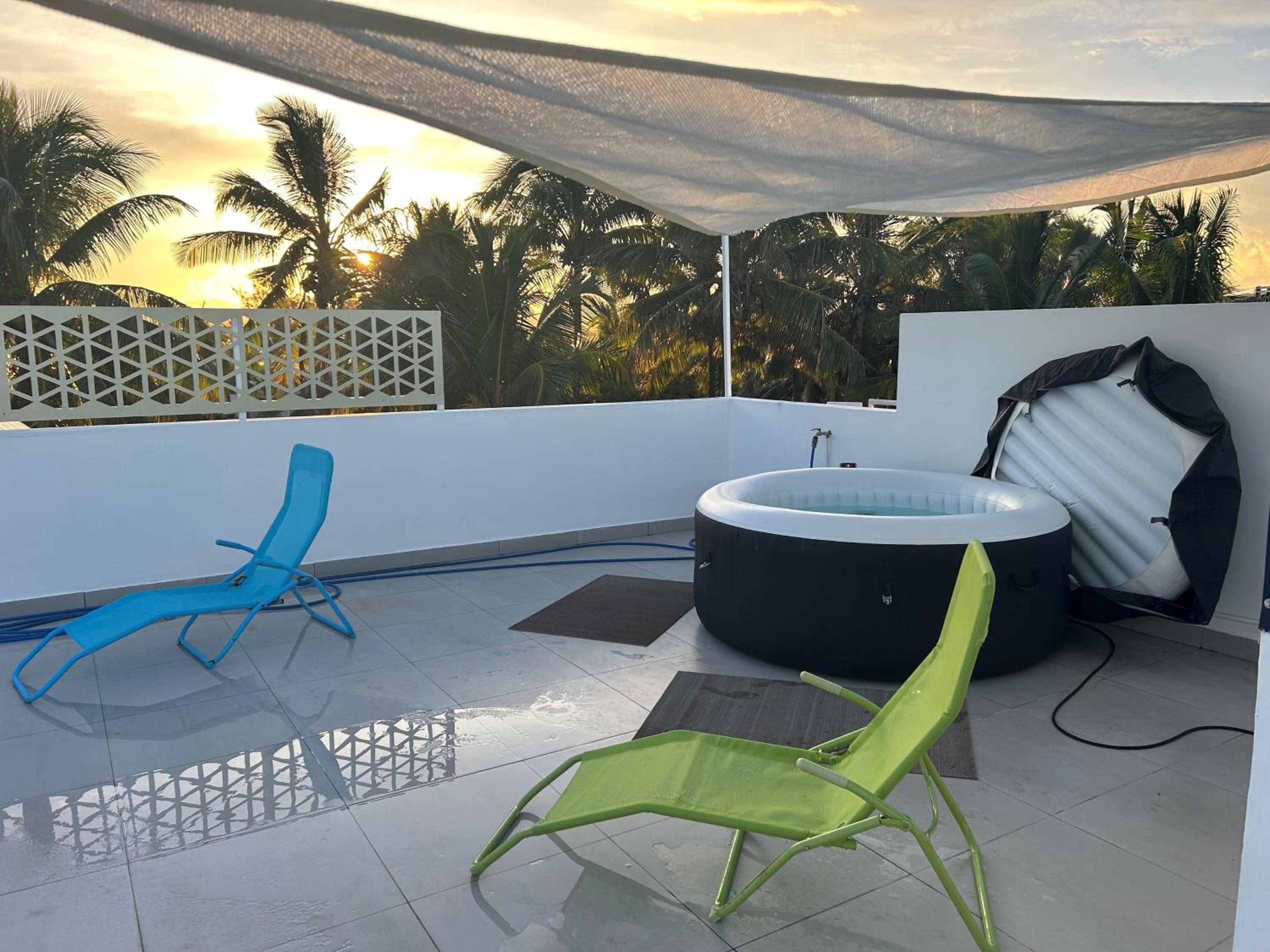 Penthouse Blue Bay vue et accès plage view 4