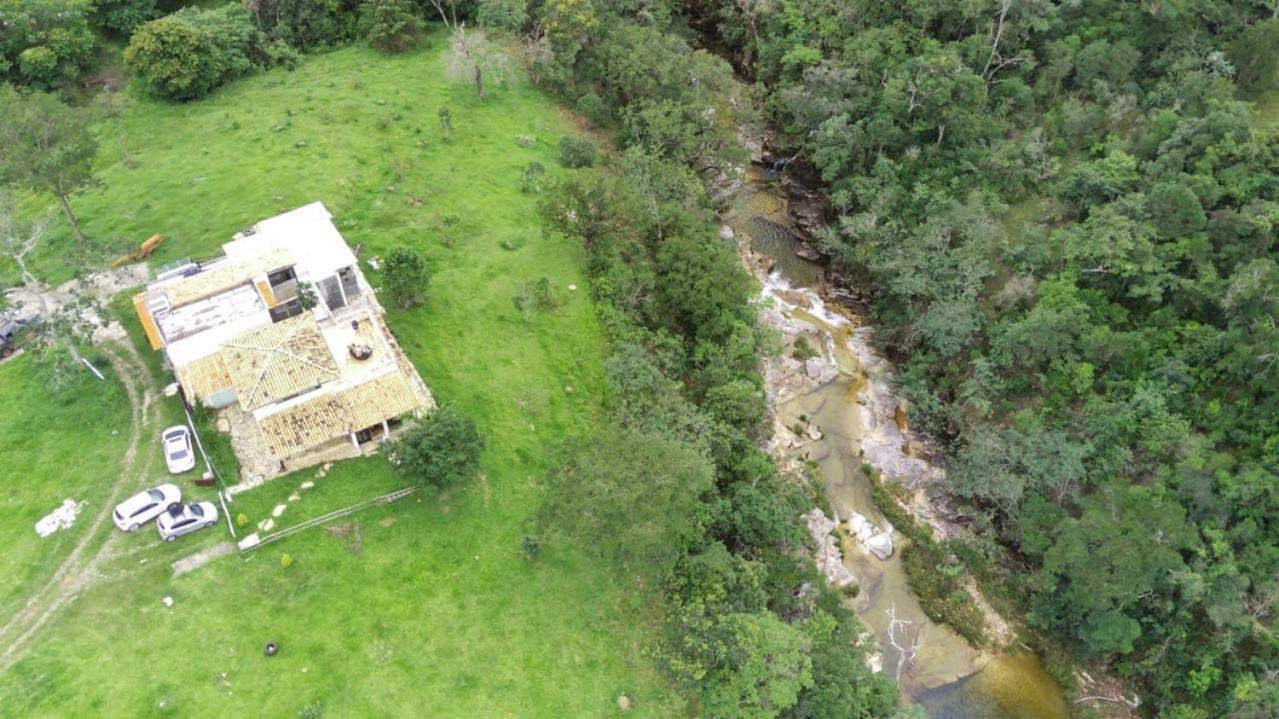 Paraiso na beira de cachoeiras Canyons Capitólio MG