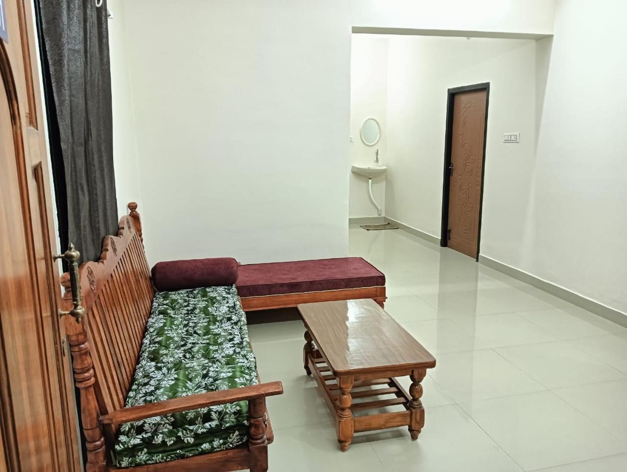 Rose Villa