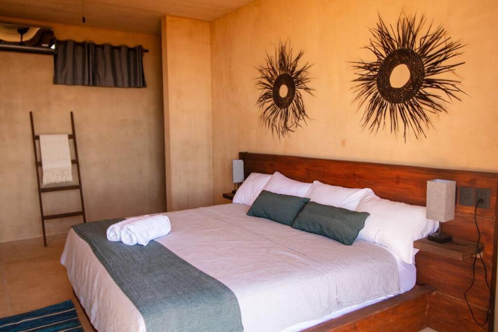 Casa WW- Beautiful Home With Ocean View view 4