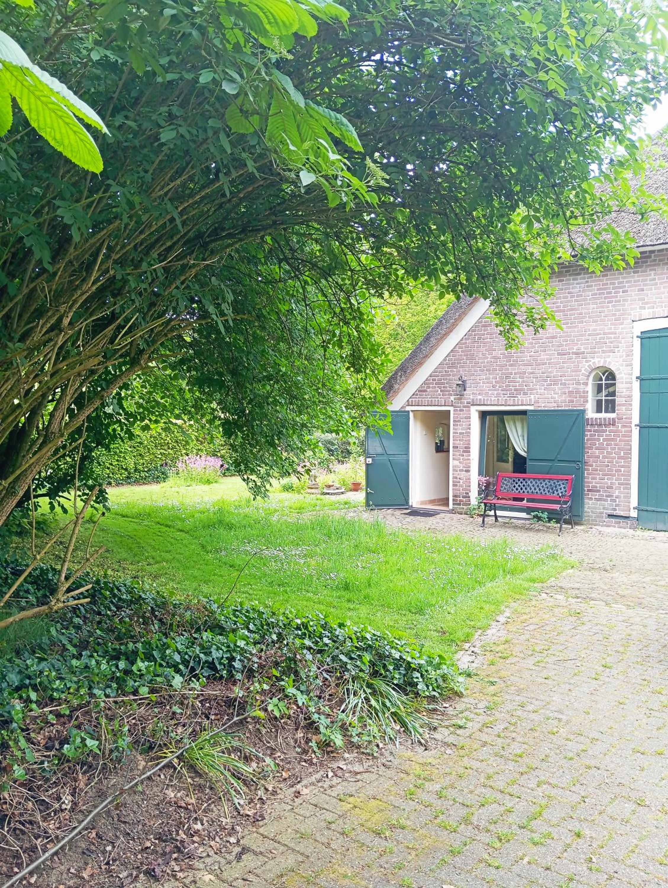 Onder de Linde, Rust, Natuur en Privacy view 2