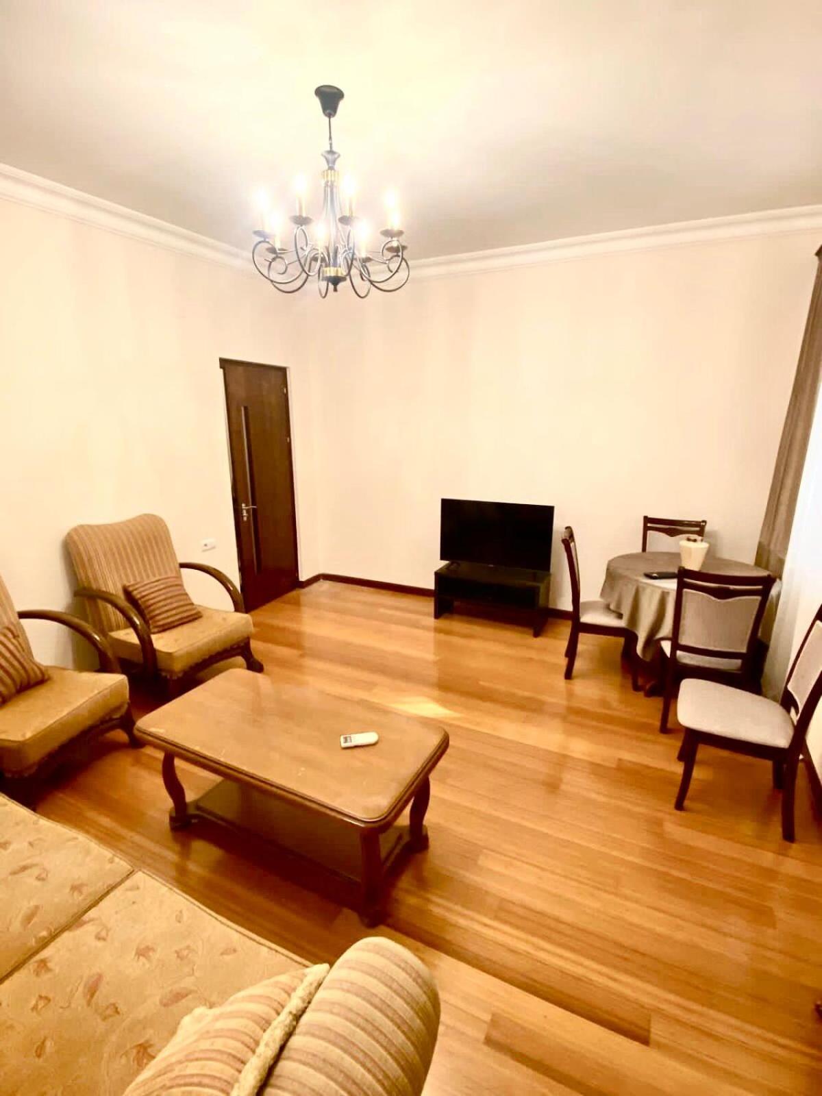 2Bedroom Apartment in Yerevan on Buzand Street,Near Republic Squere