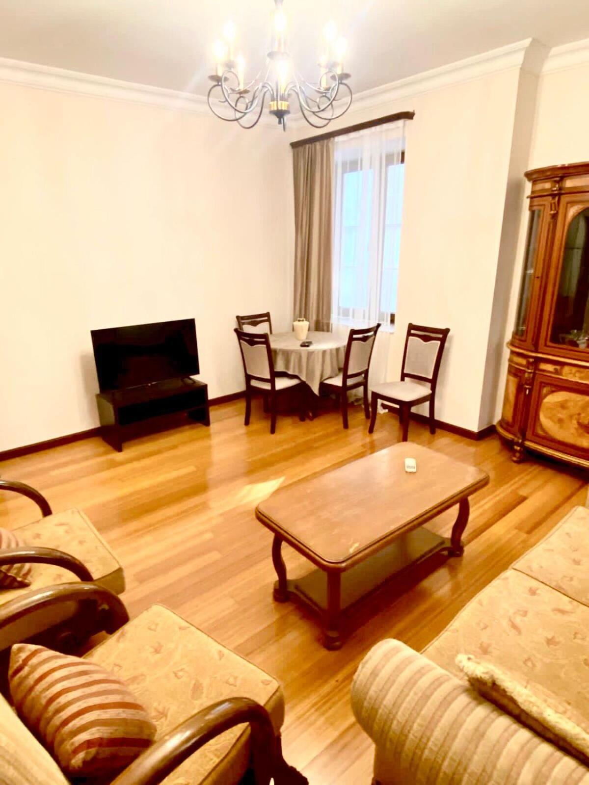 2Bedroom Apartment in Yerevan on Buzand Street,Near Republic Squere