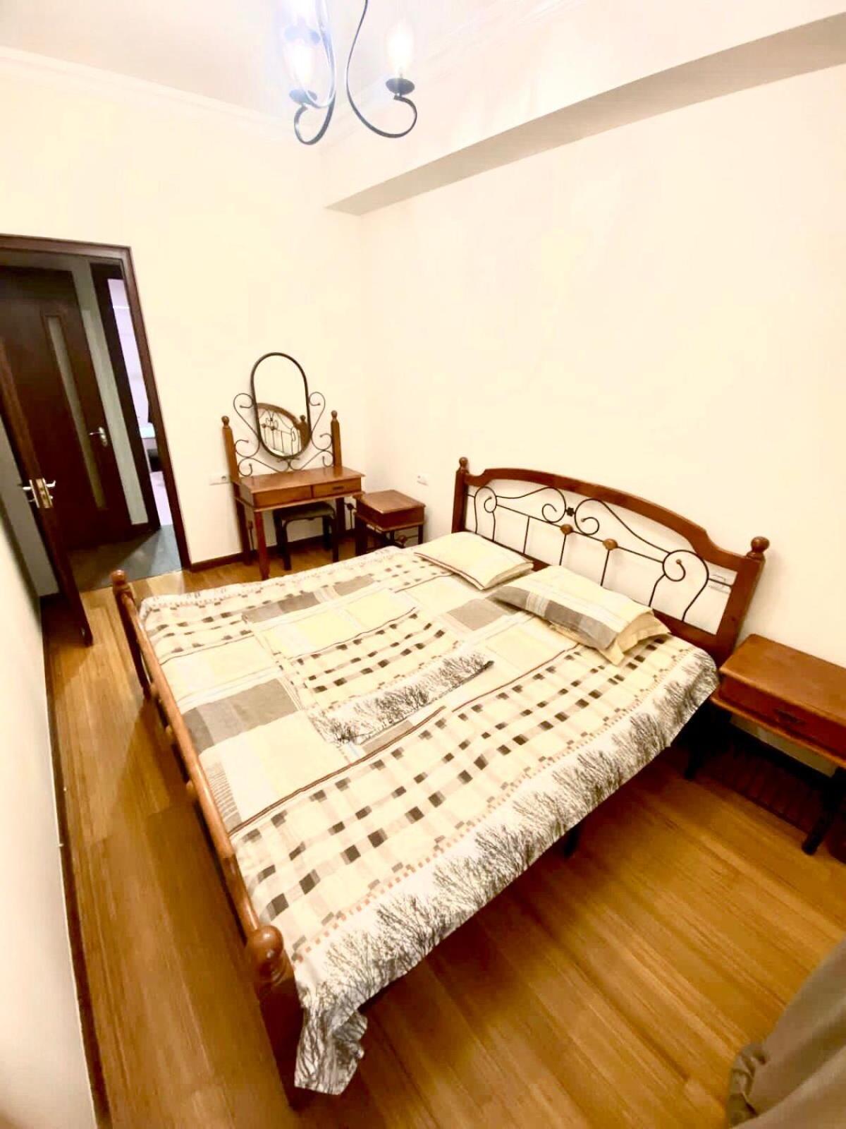 2Bedroom Apartment in Yerevan on Buzand Street,Near Republic Squere