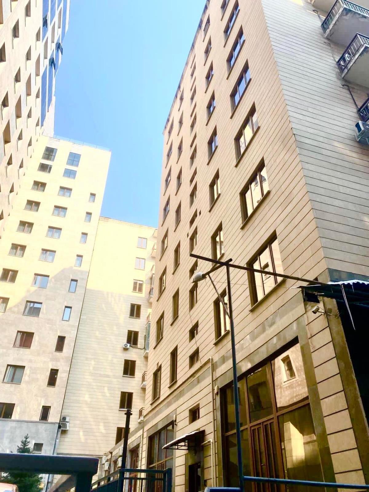 2Bedroom Apartment in Yerevan on Buzand Street,Near Republic Squere