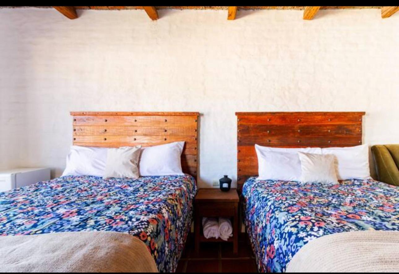 Villa Isabela 10 Sleeps - Pool - Huge garden view 5