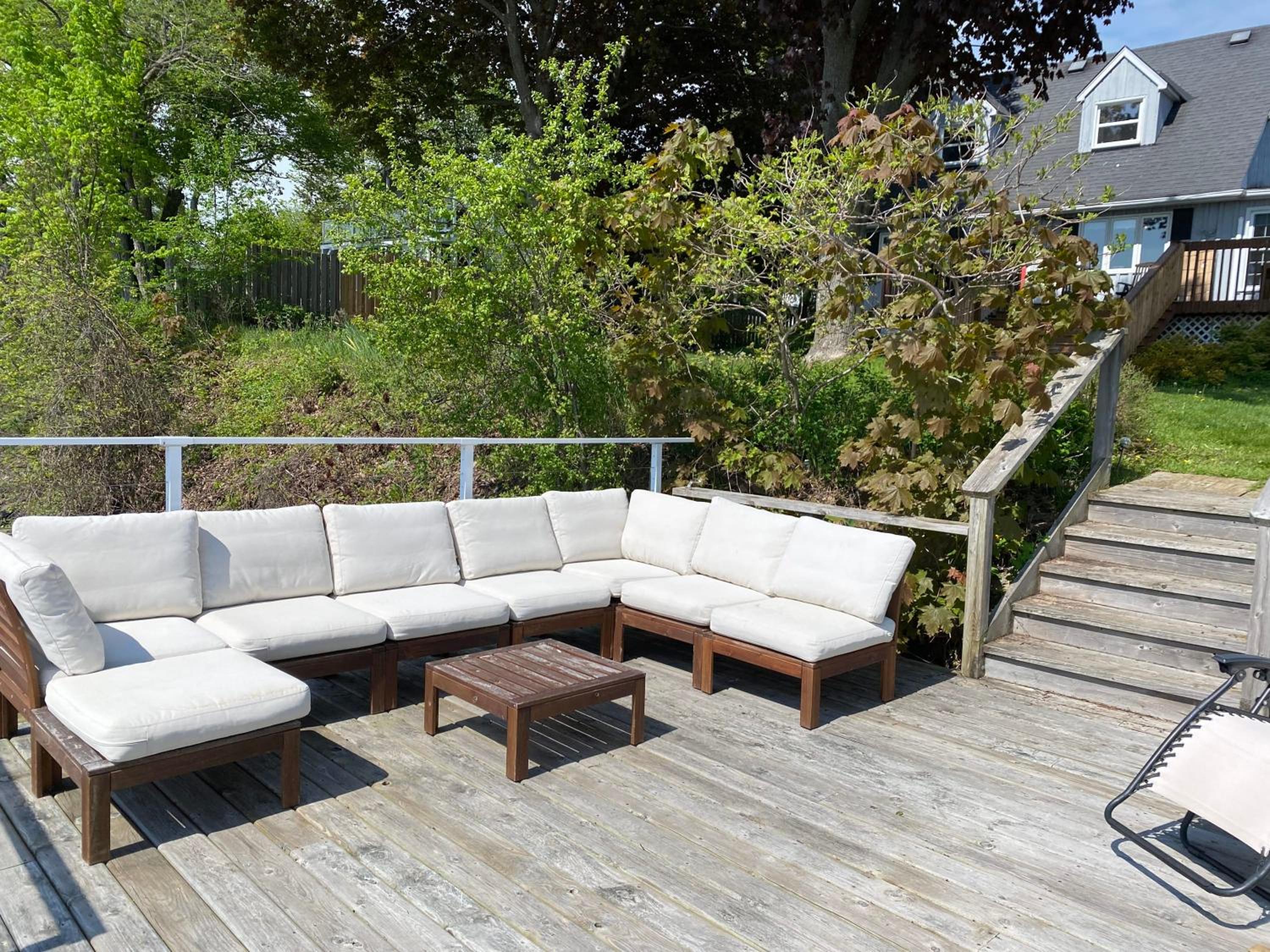 Cozy family waterfront retreat recently renovated