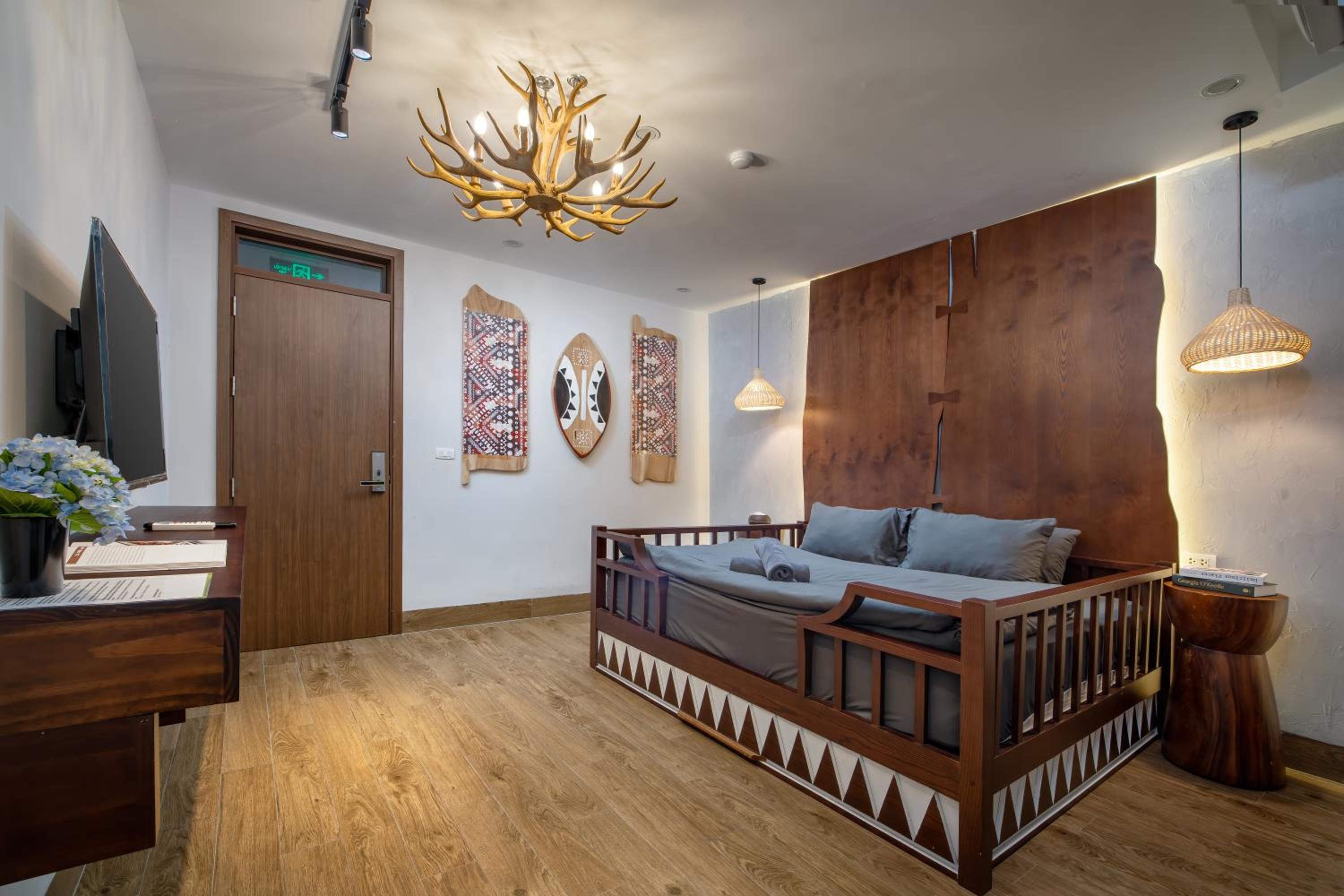 hotel room