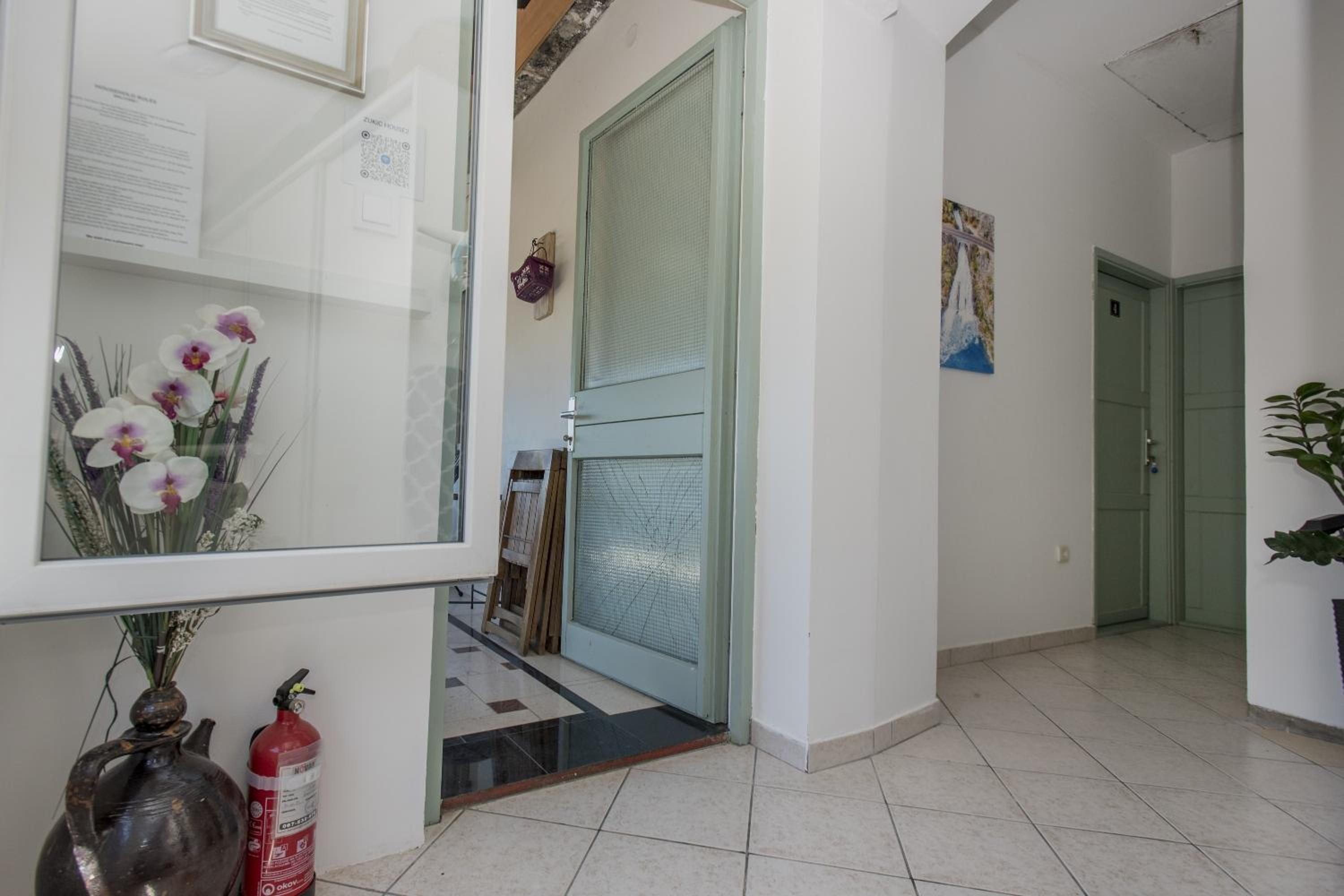 Apartmani Zukic