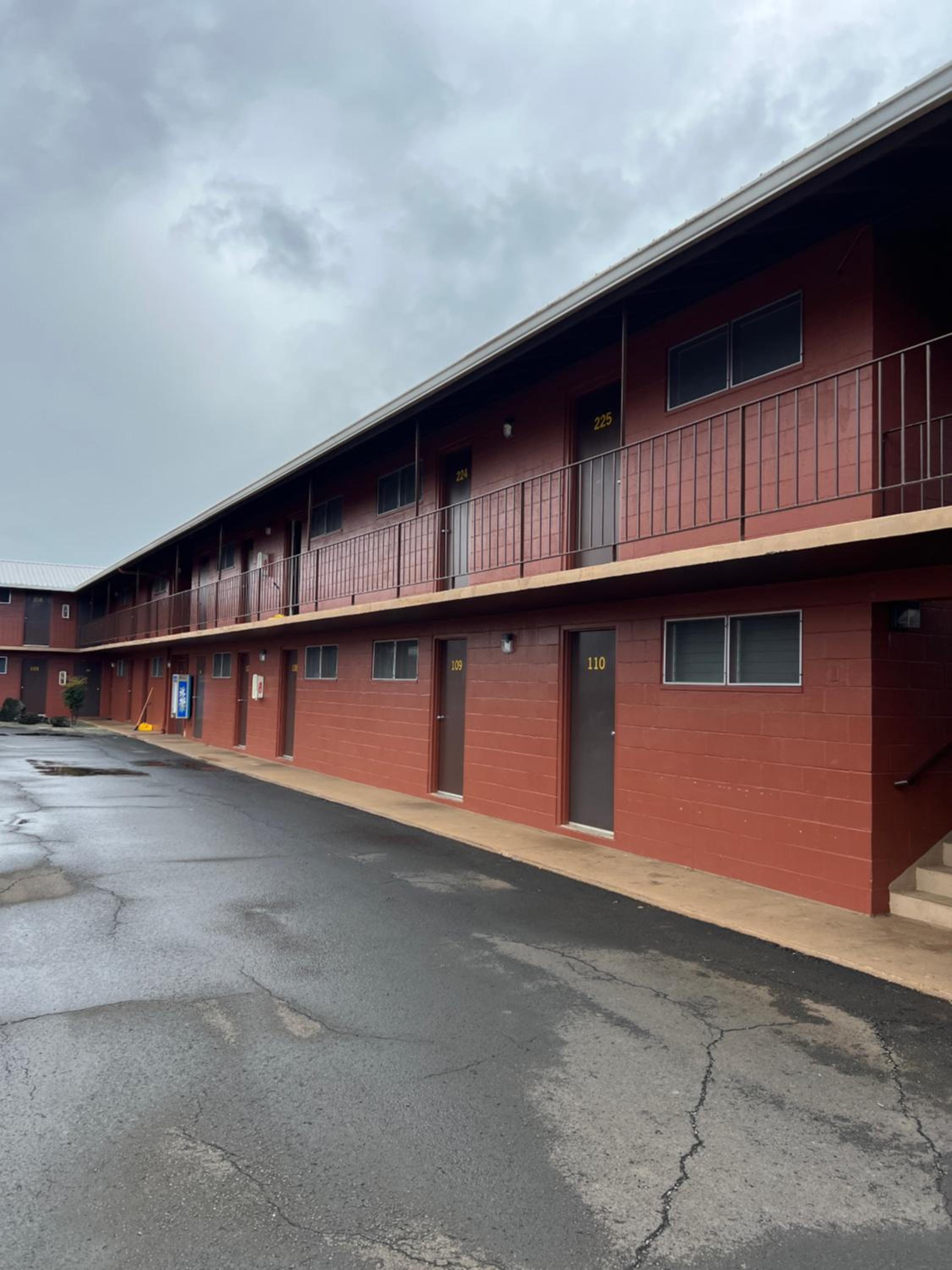 Hotel Tip Top Motel - Image 1