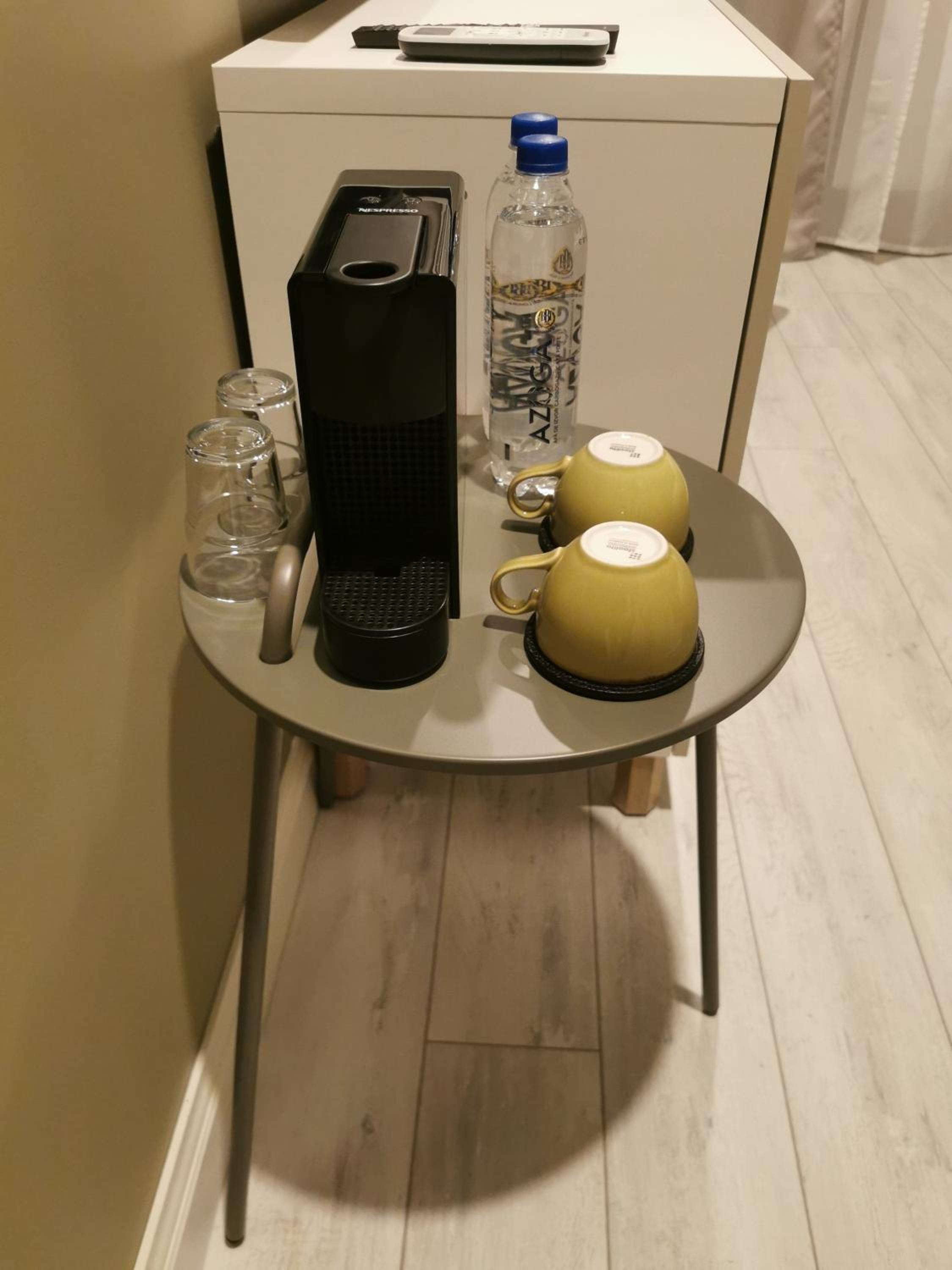 Noir Apartment
