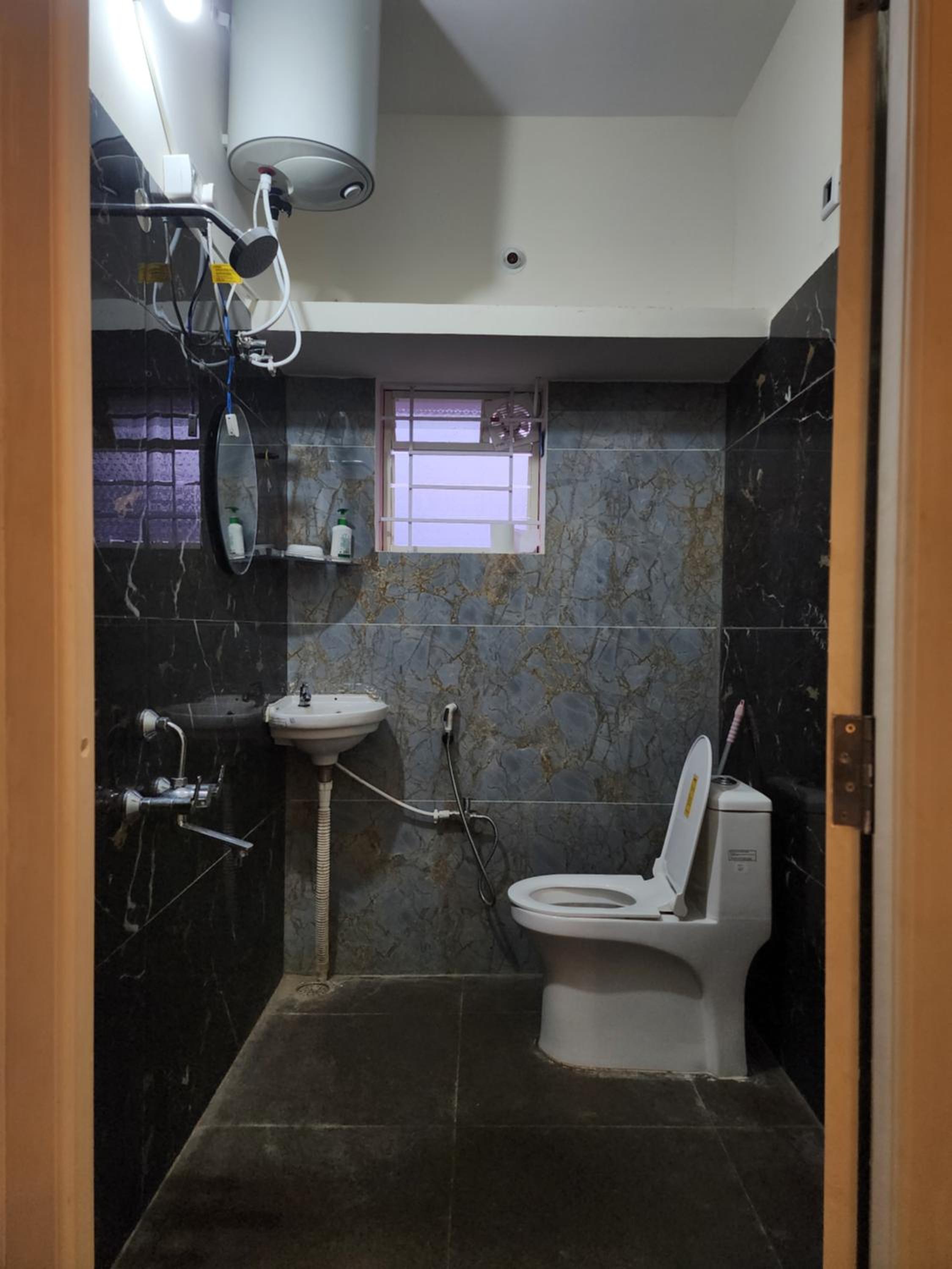 Villa in Skandagiri view 5