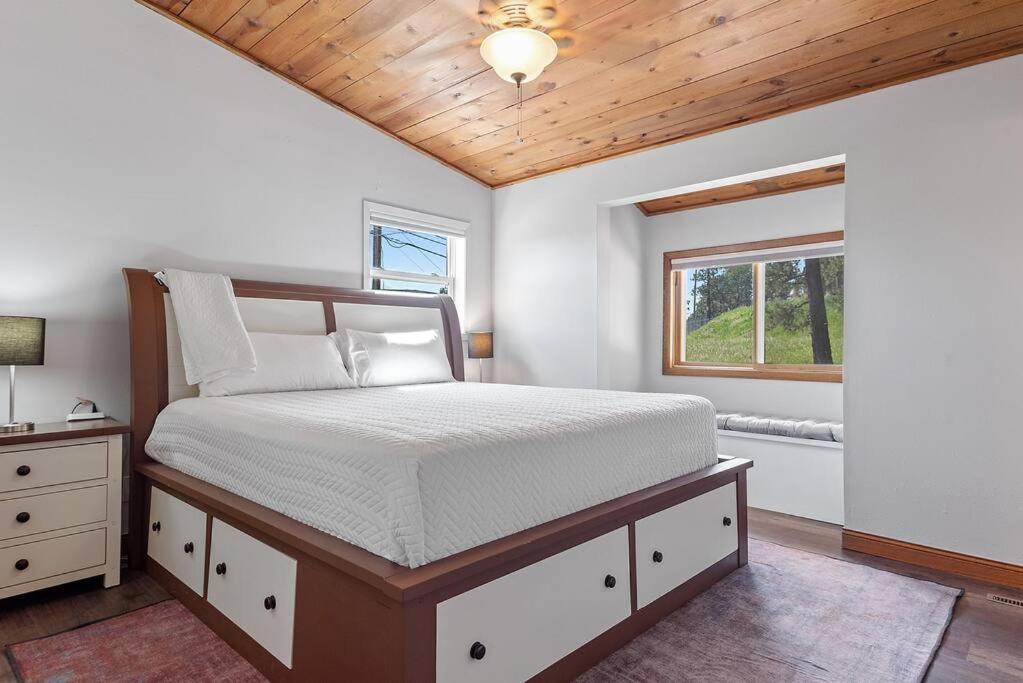Pinedale Haven view 5