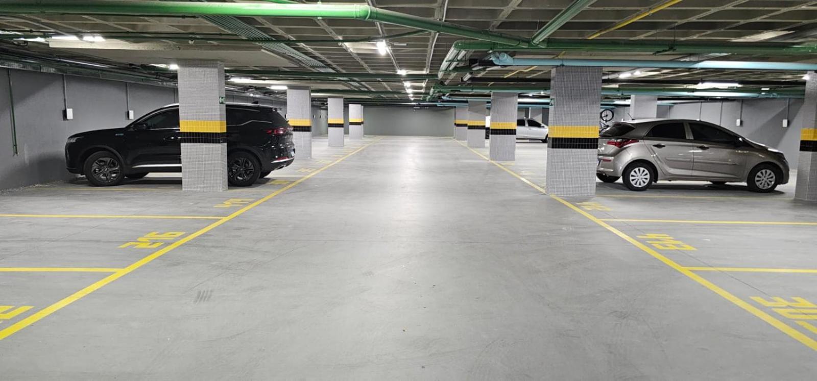 Apto Confort - Beira mar. (Super novo!)