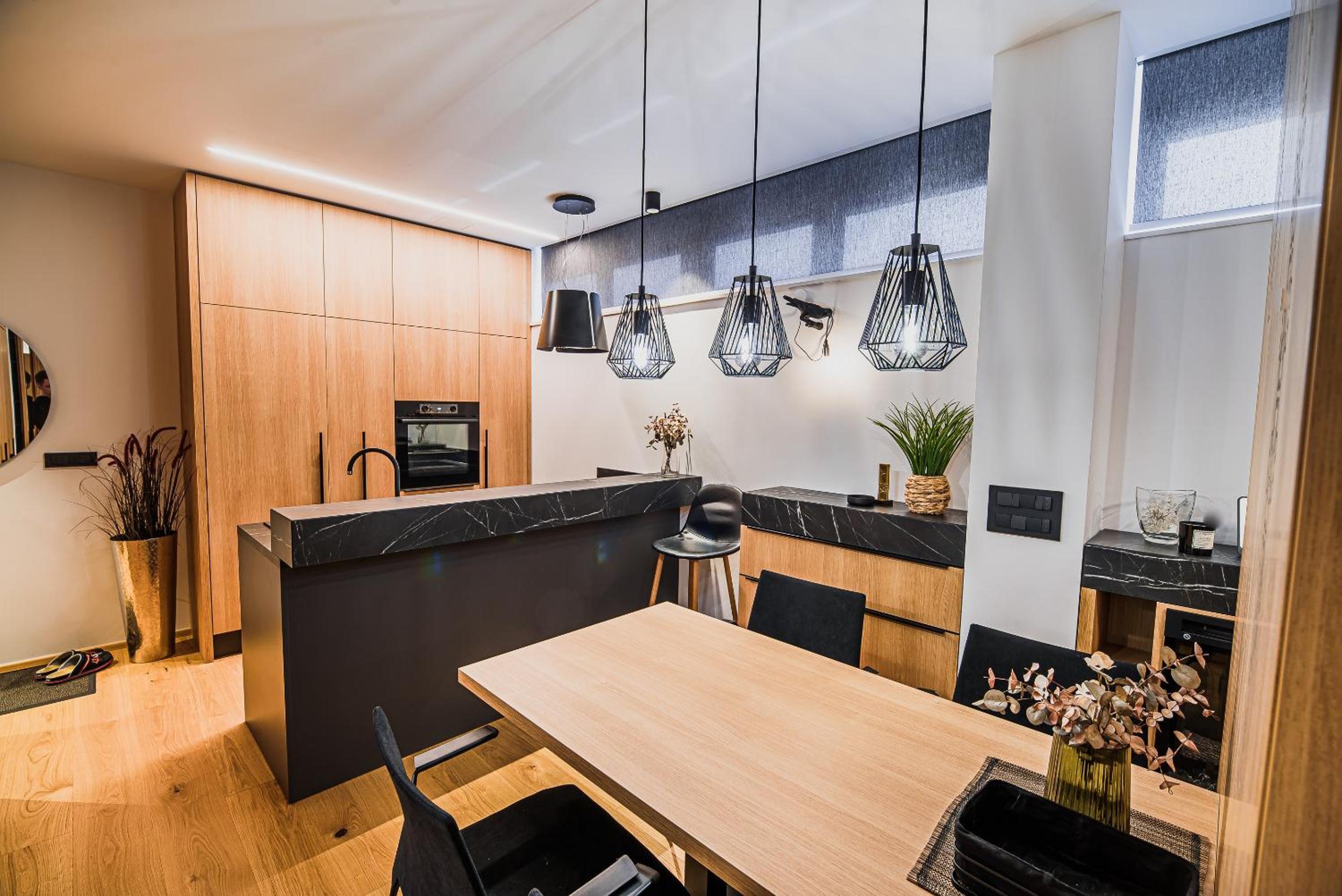 Apartments Slavec with Free Onsite Parking view 2