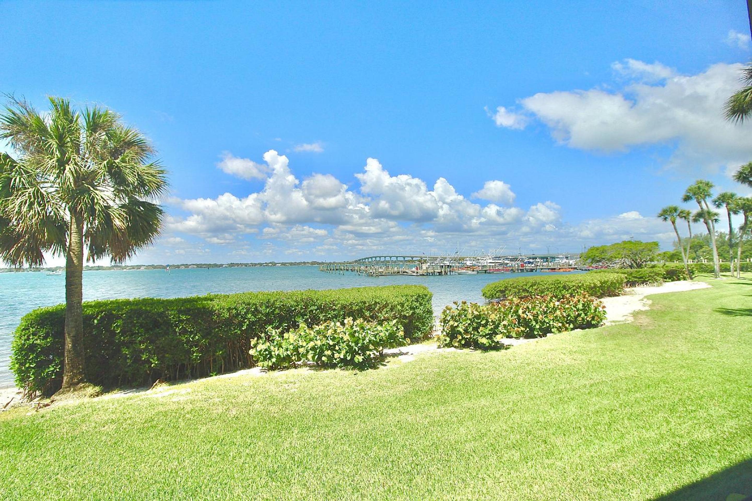 The Riverwood Hutchinson Island