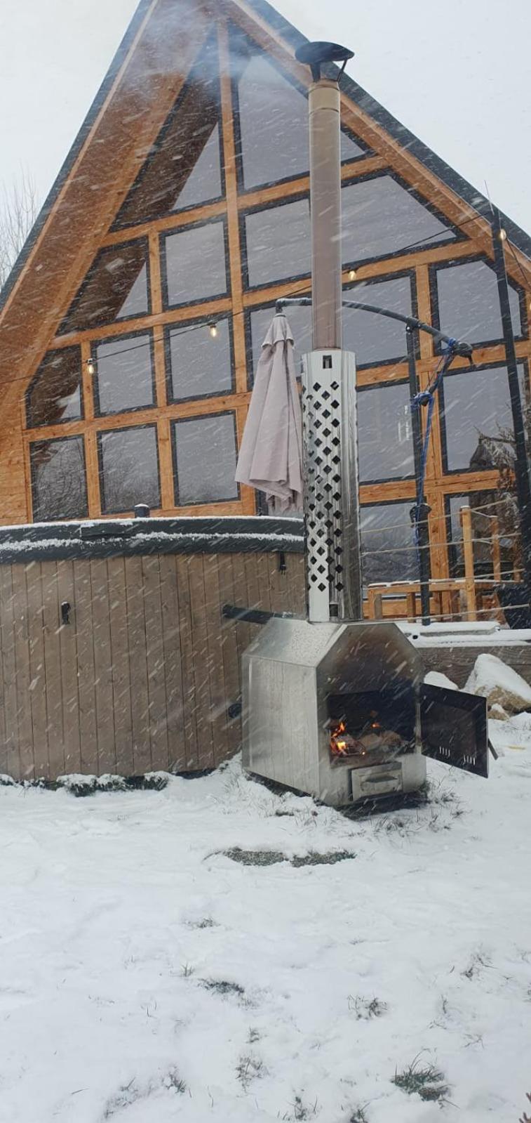 Cabana Timbernest & Hot Tubs