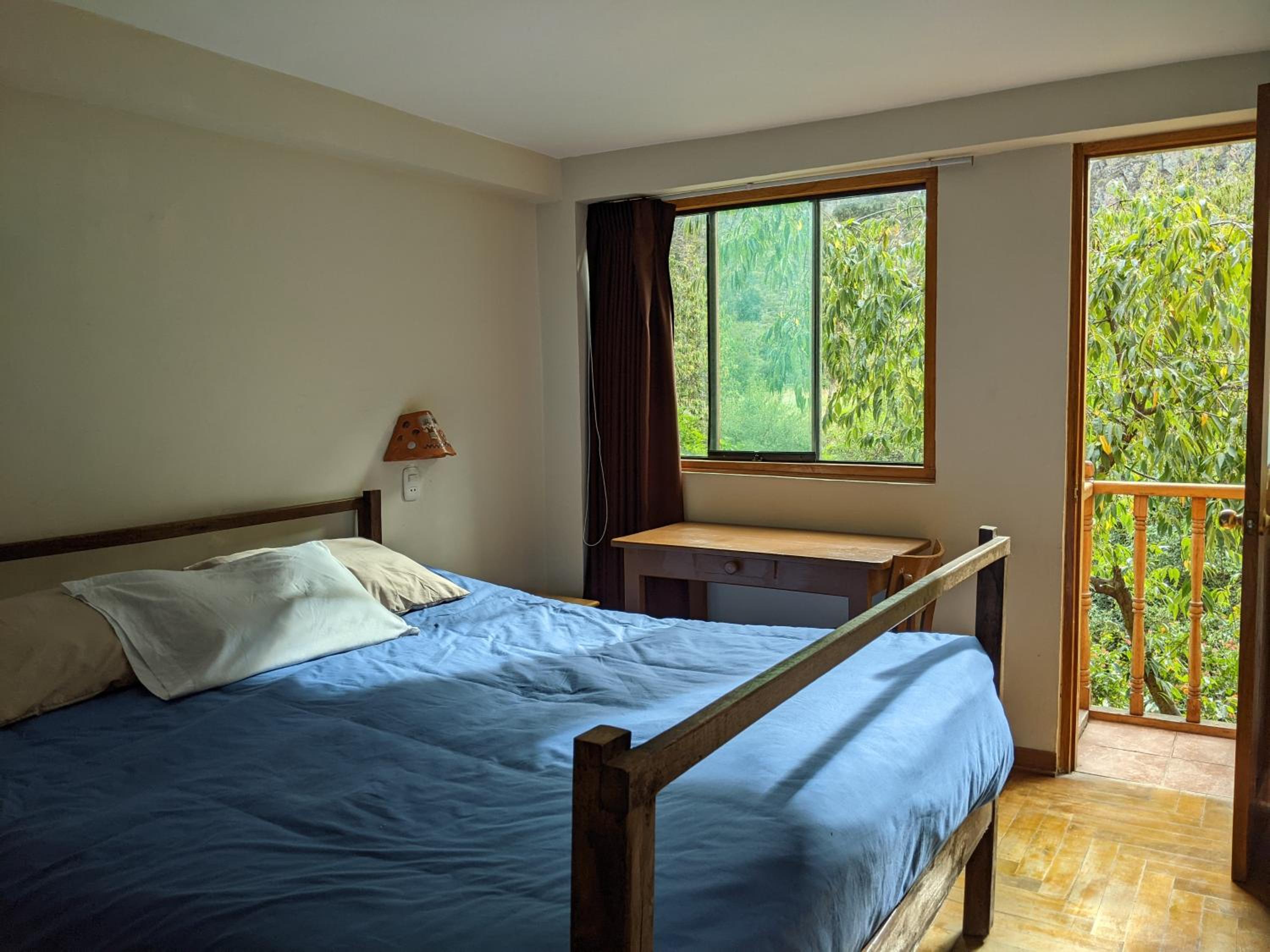 Full Moon Eco Lodge