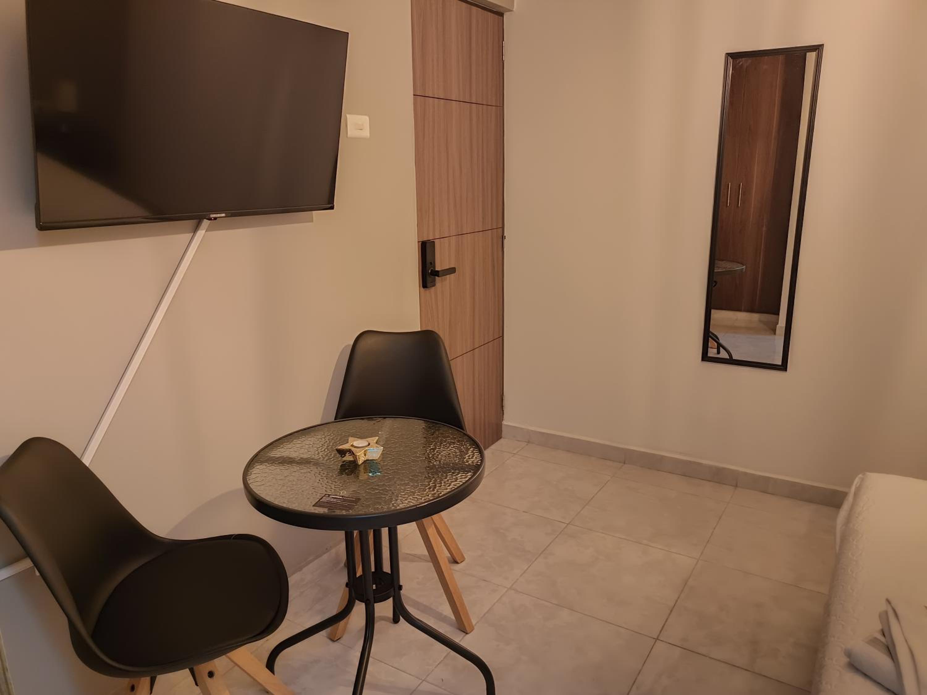 AC - House Laureles - Self Cheking