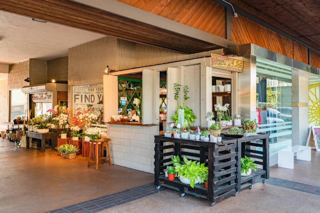 Urban luxury in Brentwood