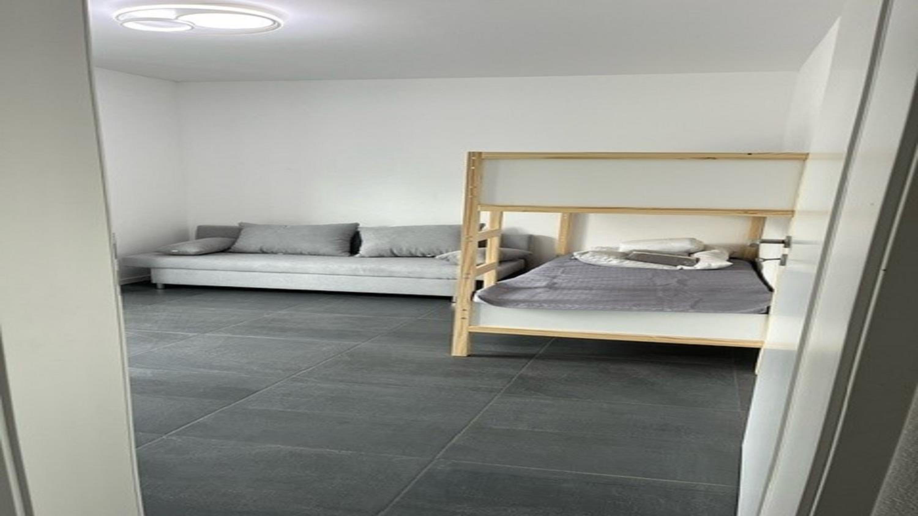 Moderne Ferienwohnung Sonnenbühl