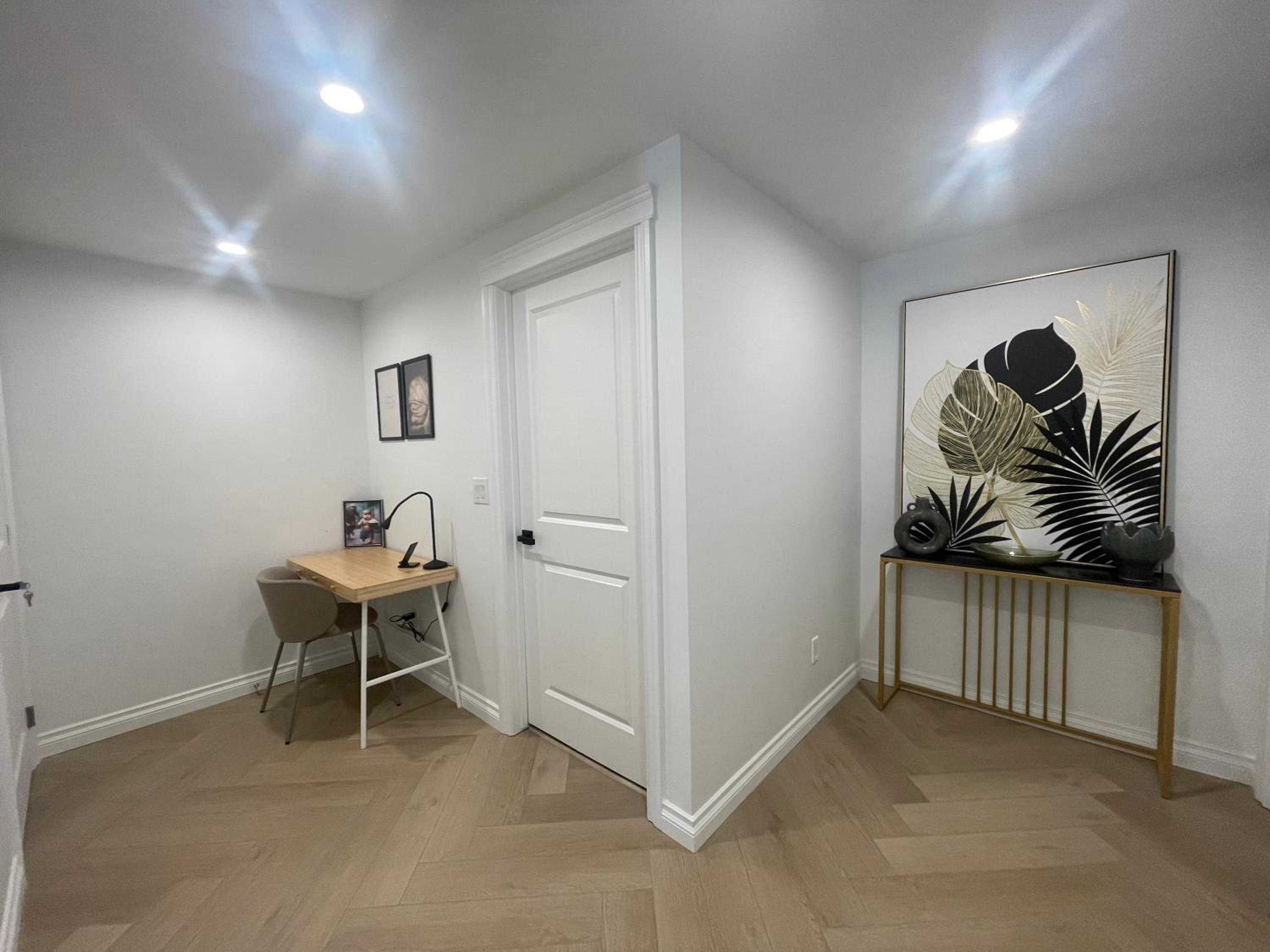 Elite Guest Walkout Basement Suite Retreat