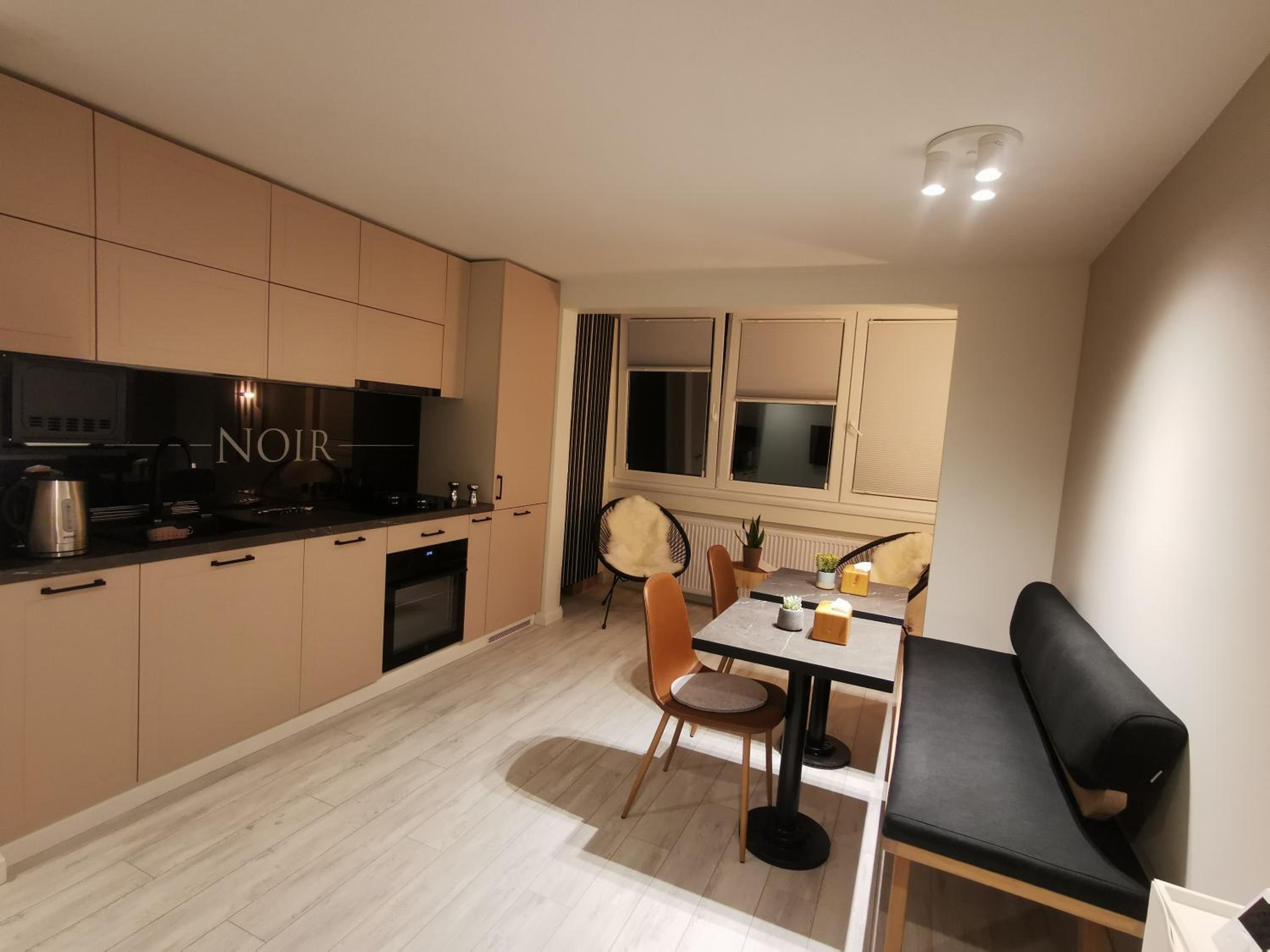Noir Apartment