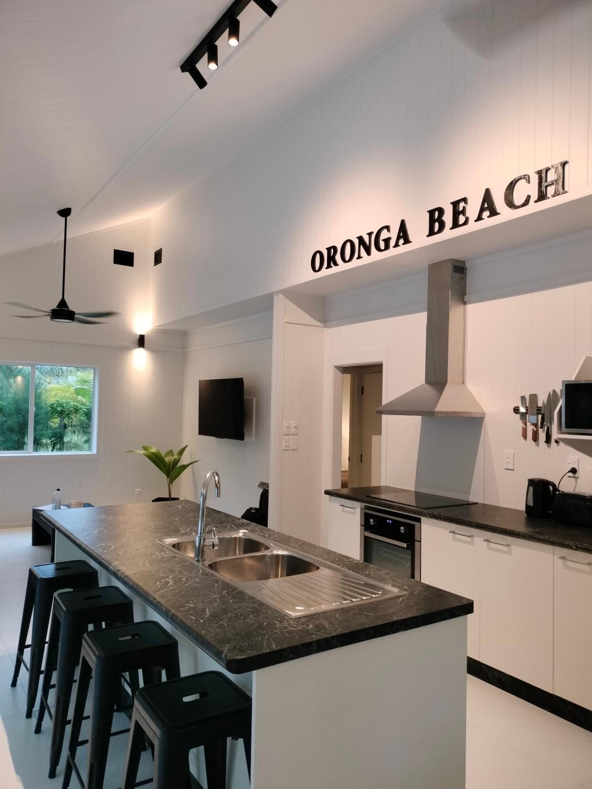 Oronga Beach