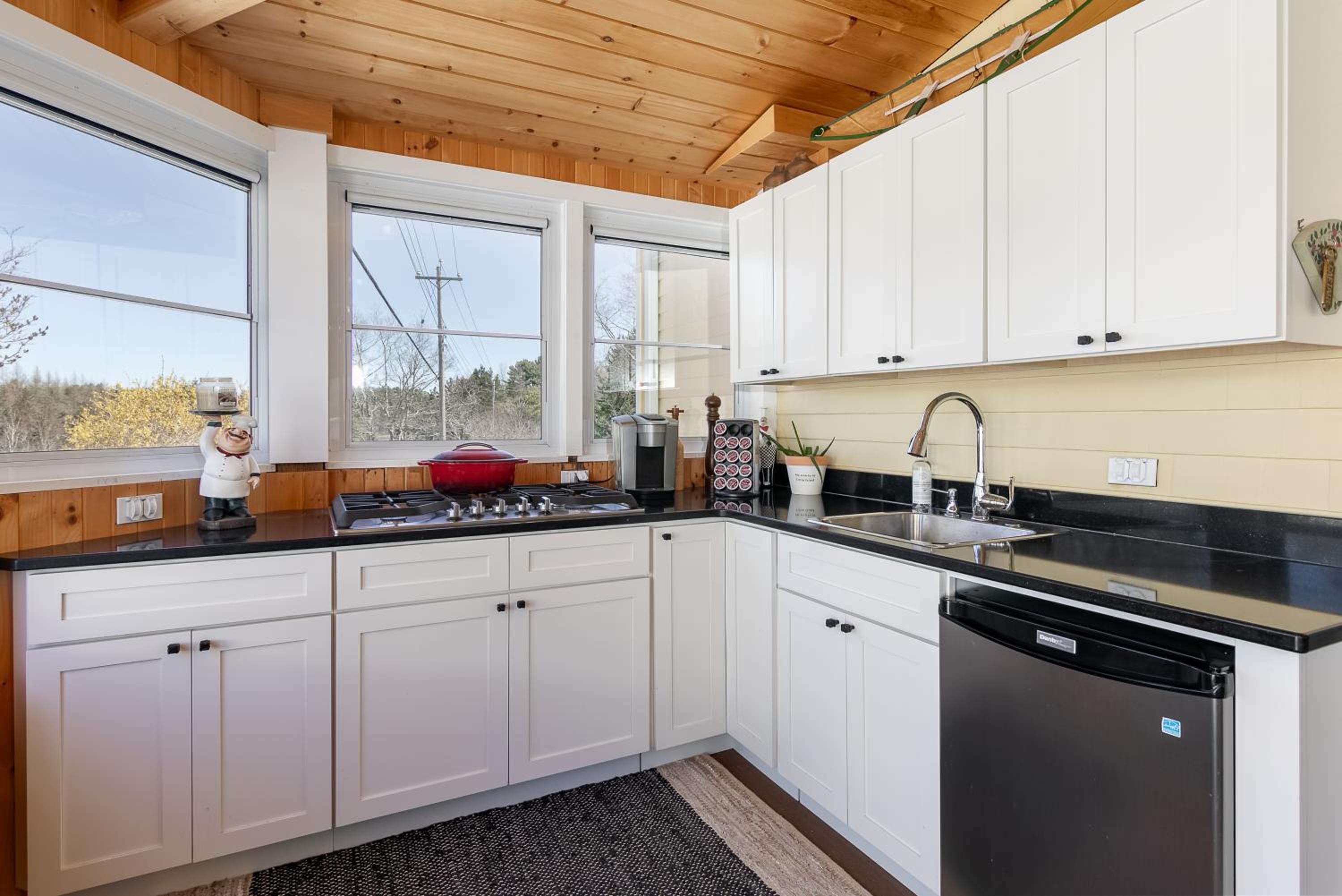 The Oaks Seaside Retreat