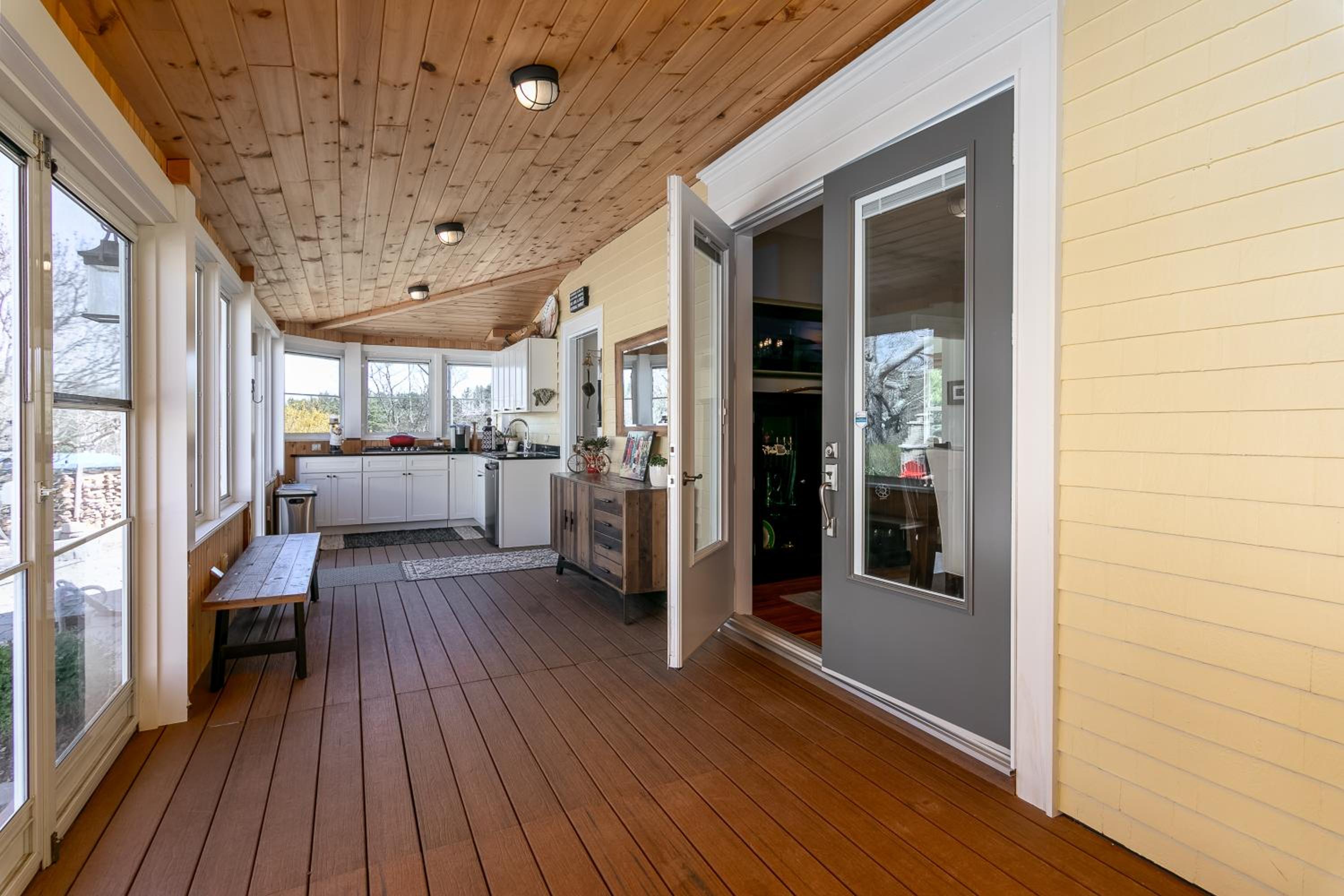 The Oaks Seaside Retreat