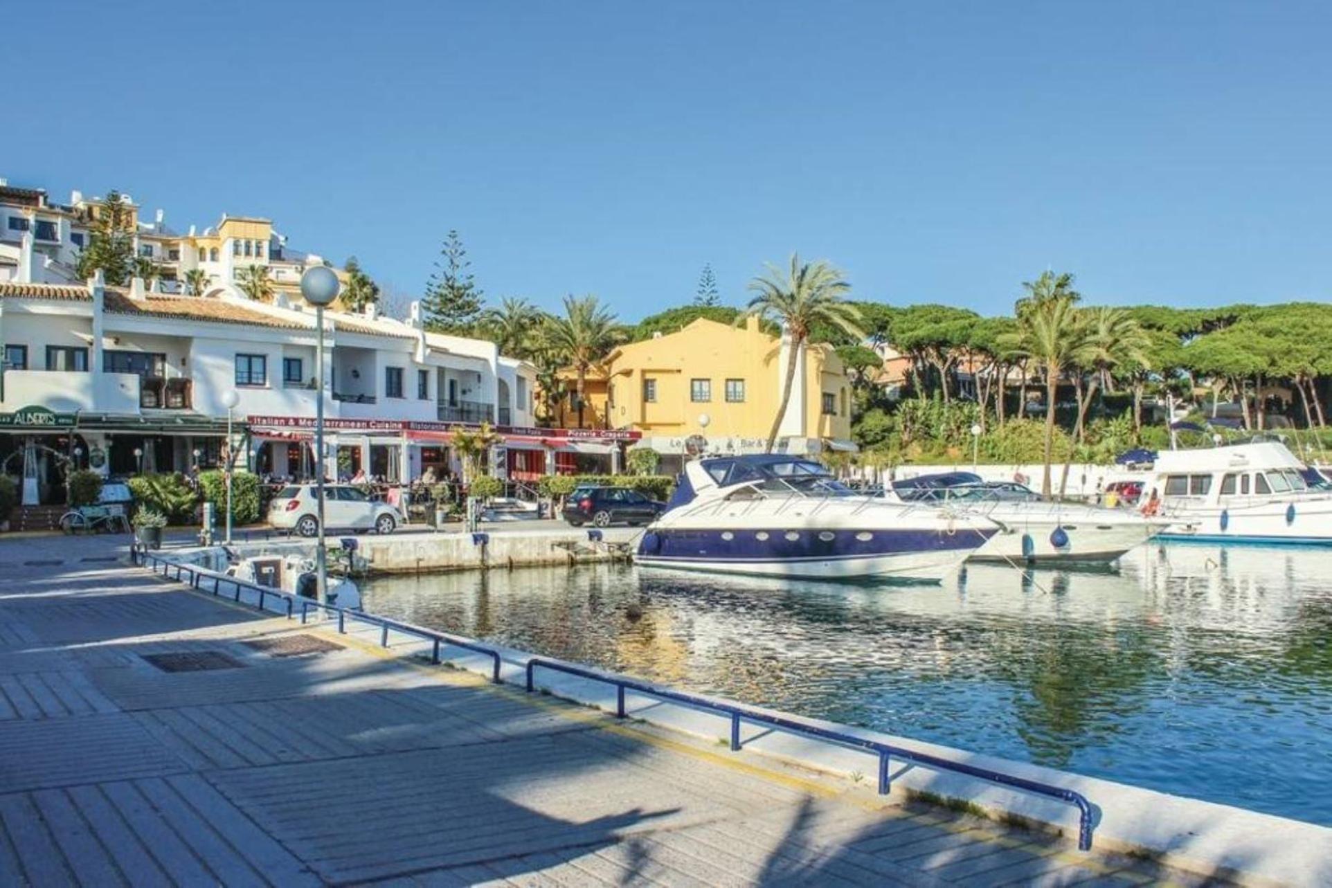Marbella Vacations - Casa Chico 2 bedroom townhouse 1 Mile from Marina Beaches - Property Image 86