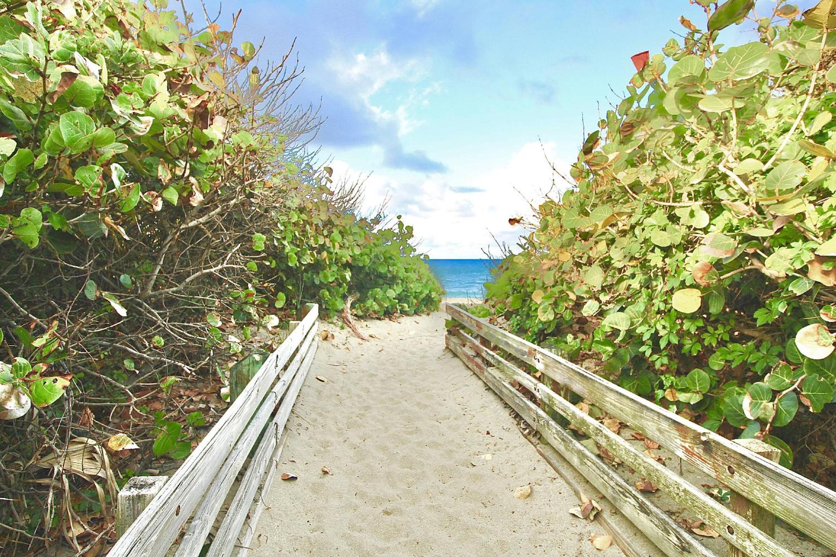 The Riverwood Hutchinson Island