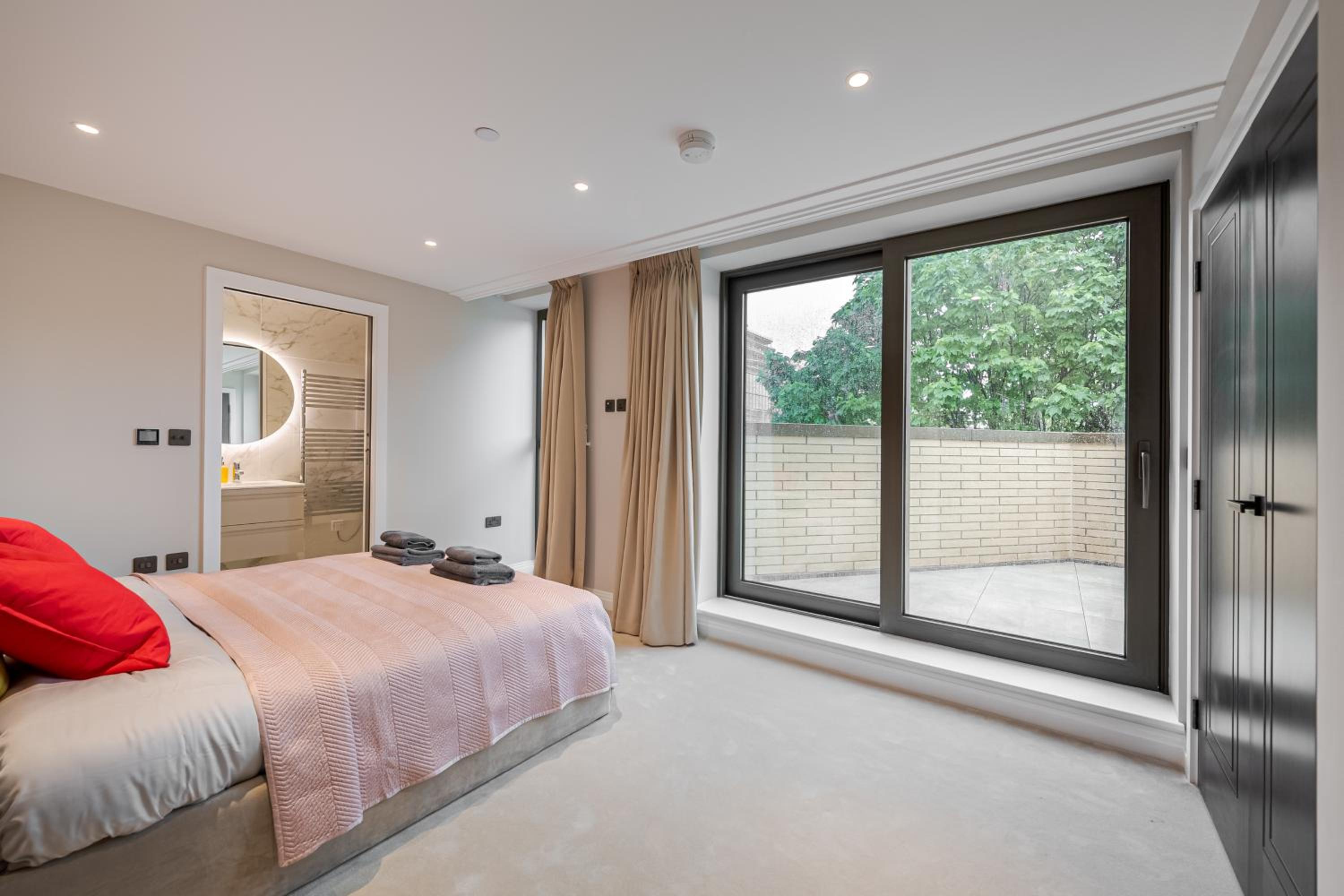 Arcadia Residences - Luxury Apartments in Kensington, London