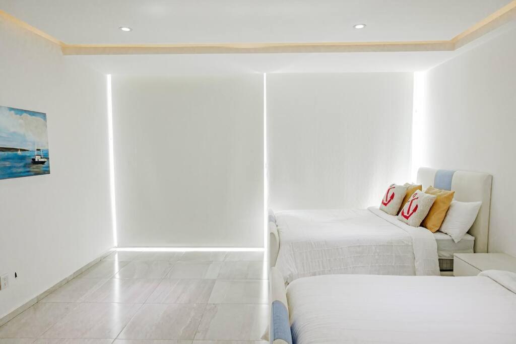 Residencias en Acapulco Diamante D102 view 3