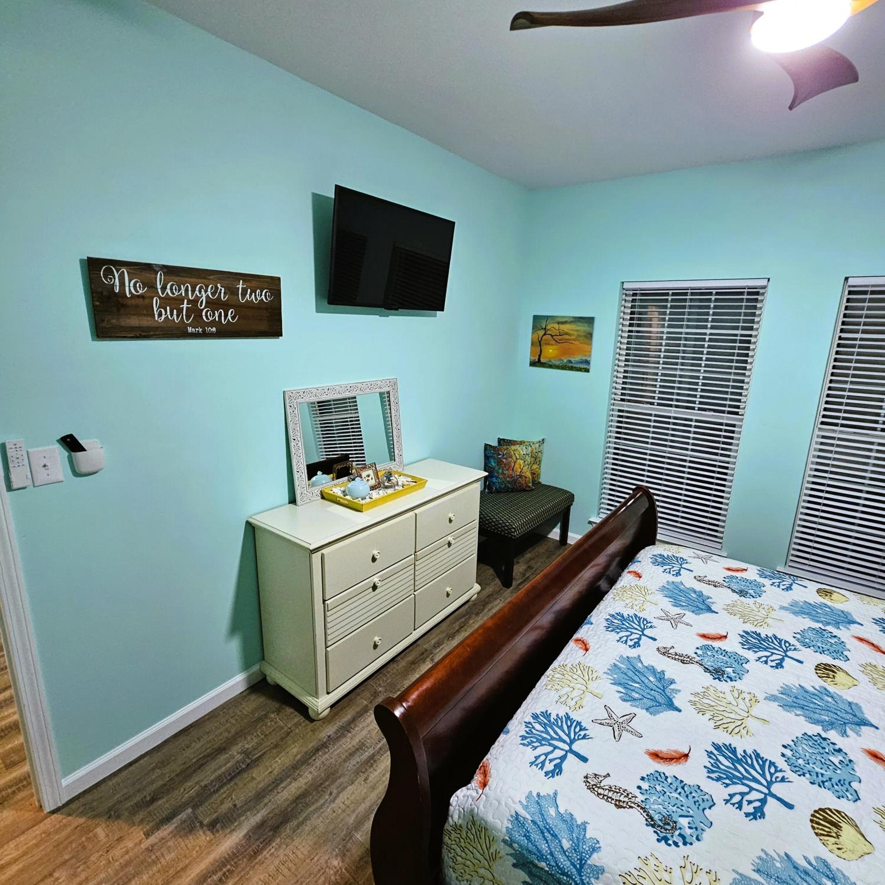 Entire Upper Floor!