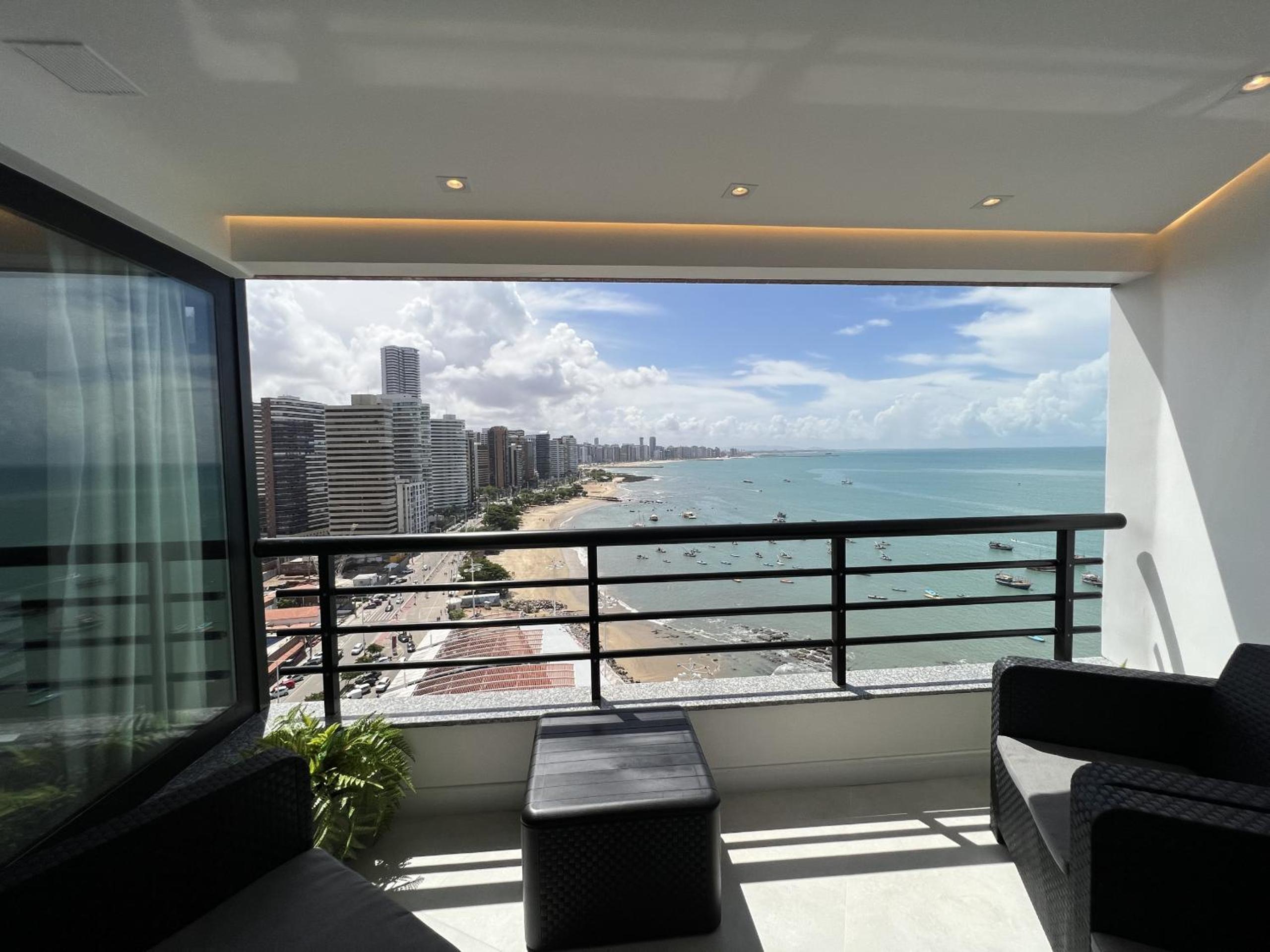 Particular Deluxe Iate Plaza view 4