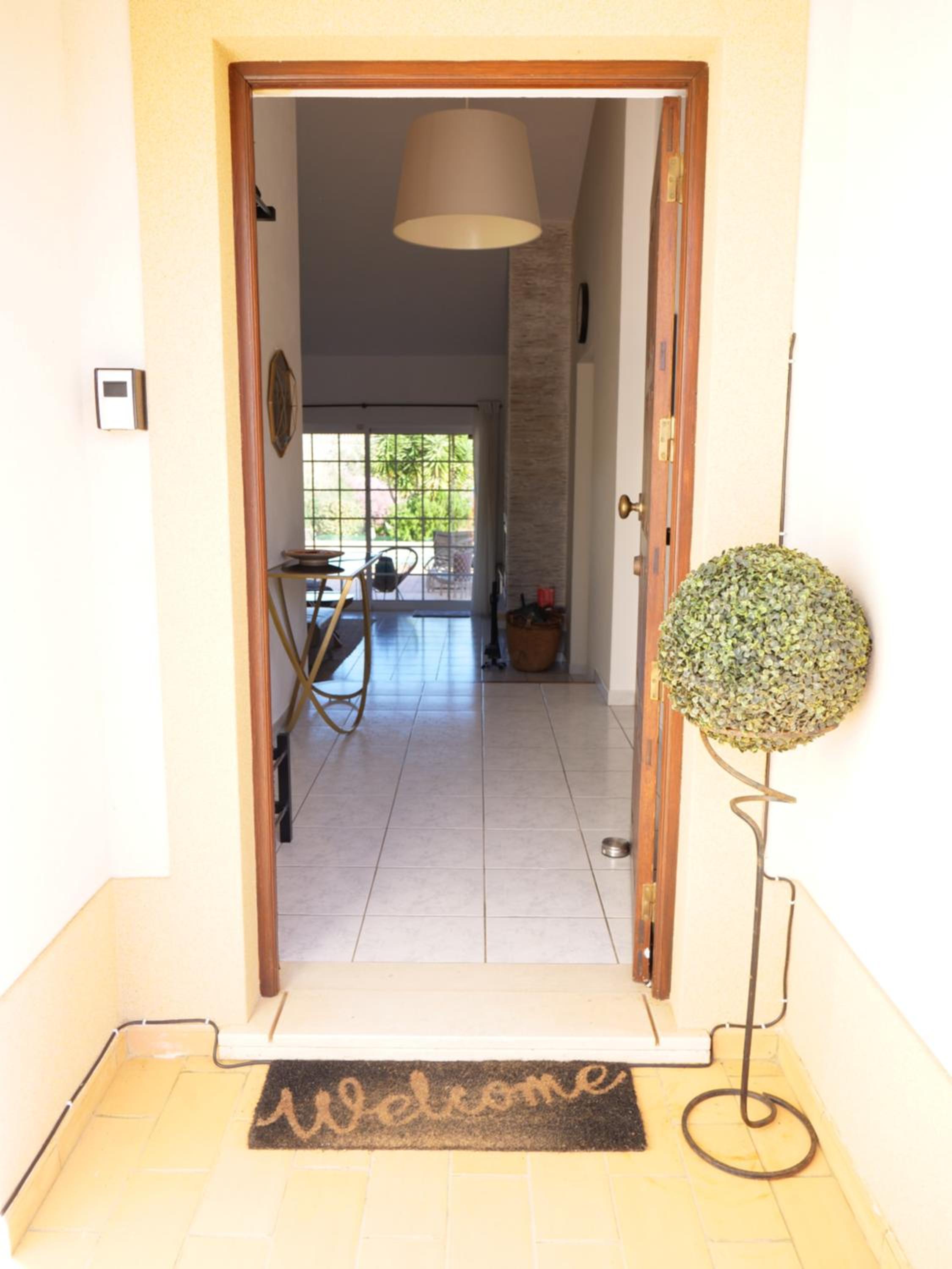 Villa Rubix view 3