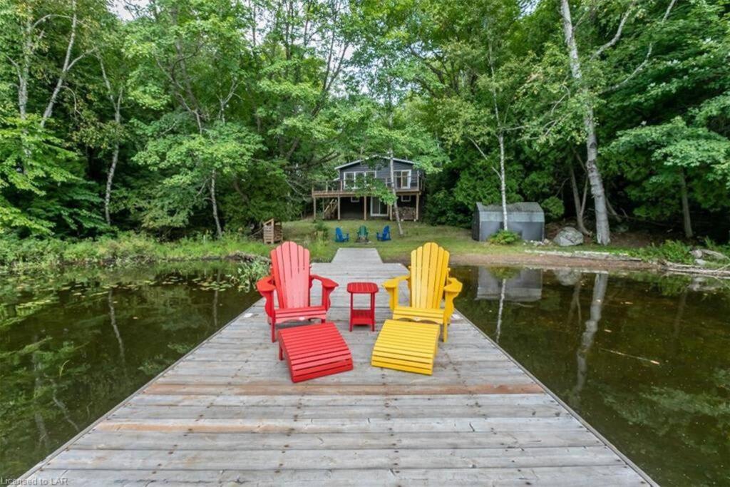 3BR Rebecca Lakehouse with Fireplace Wifi and Dock