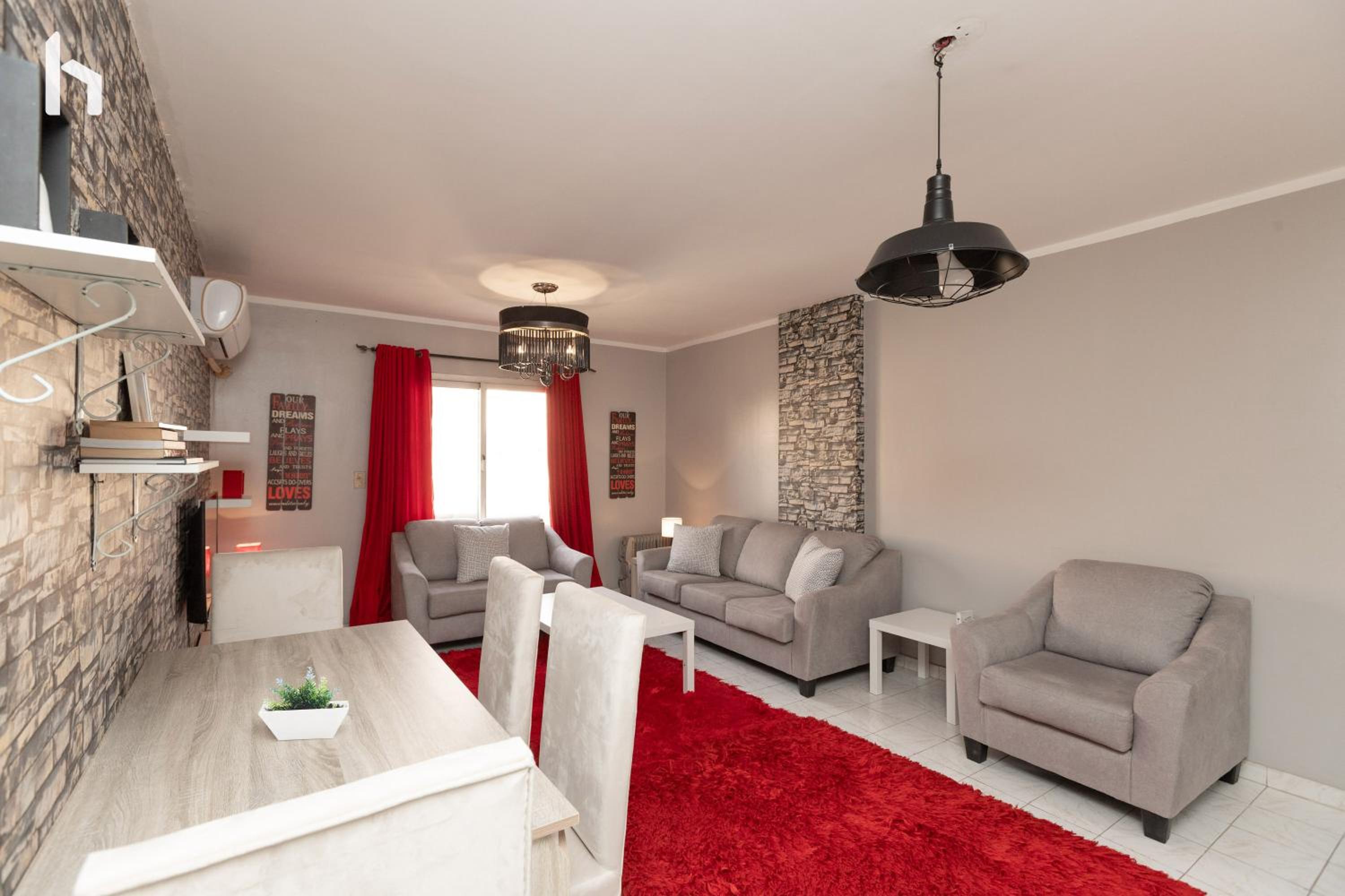 Central -Host Prime Apartment In Rehab City