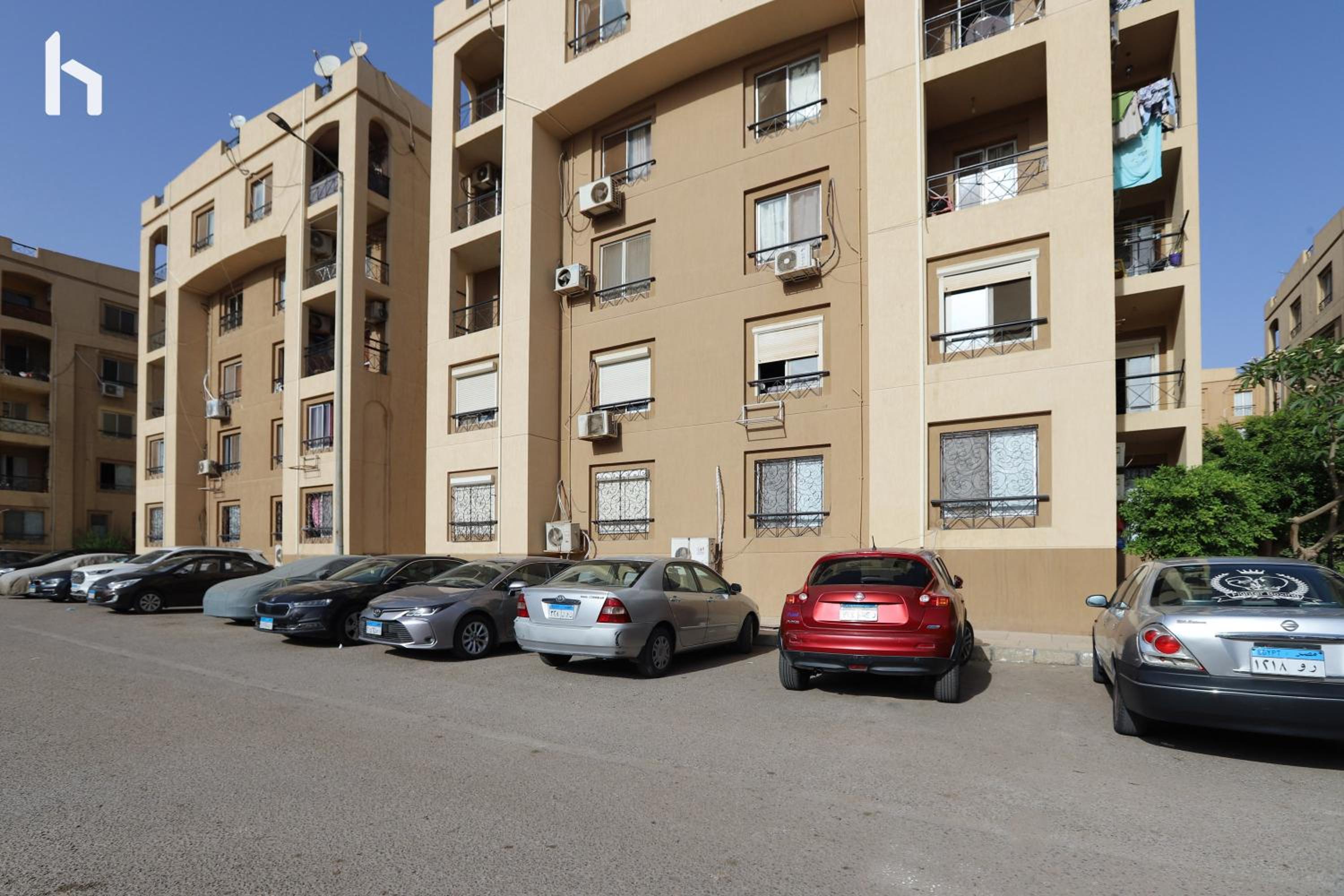 Central -Host Prime Apartment In Rehab City