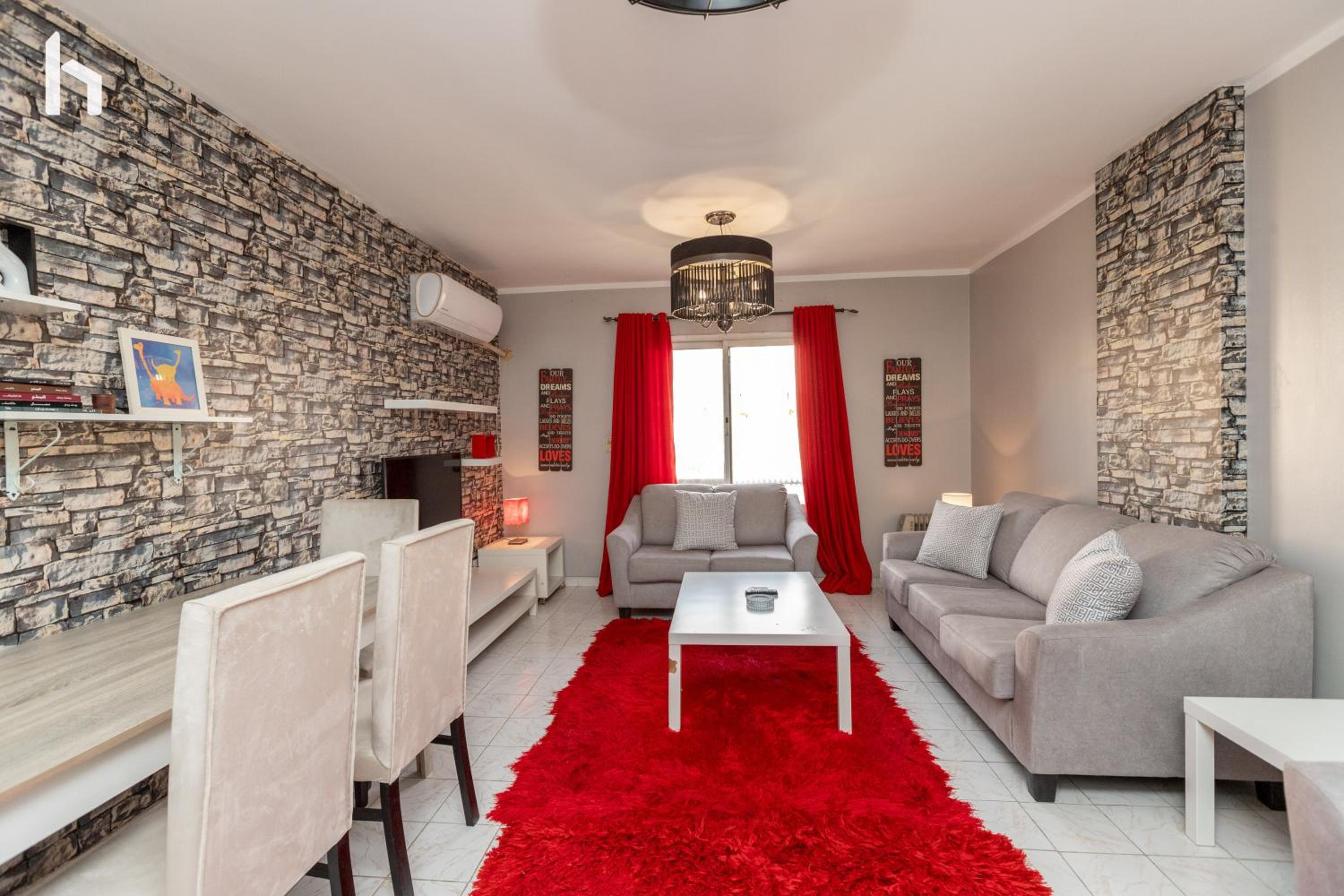 Central -Host Prime Apartment In Rehab City
