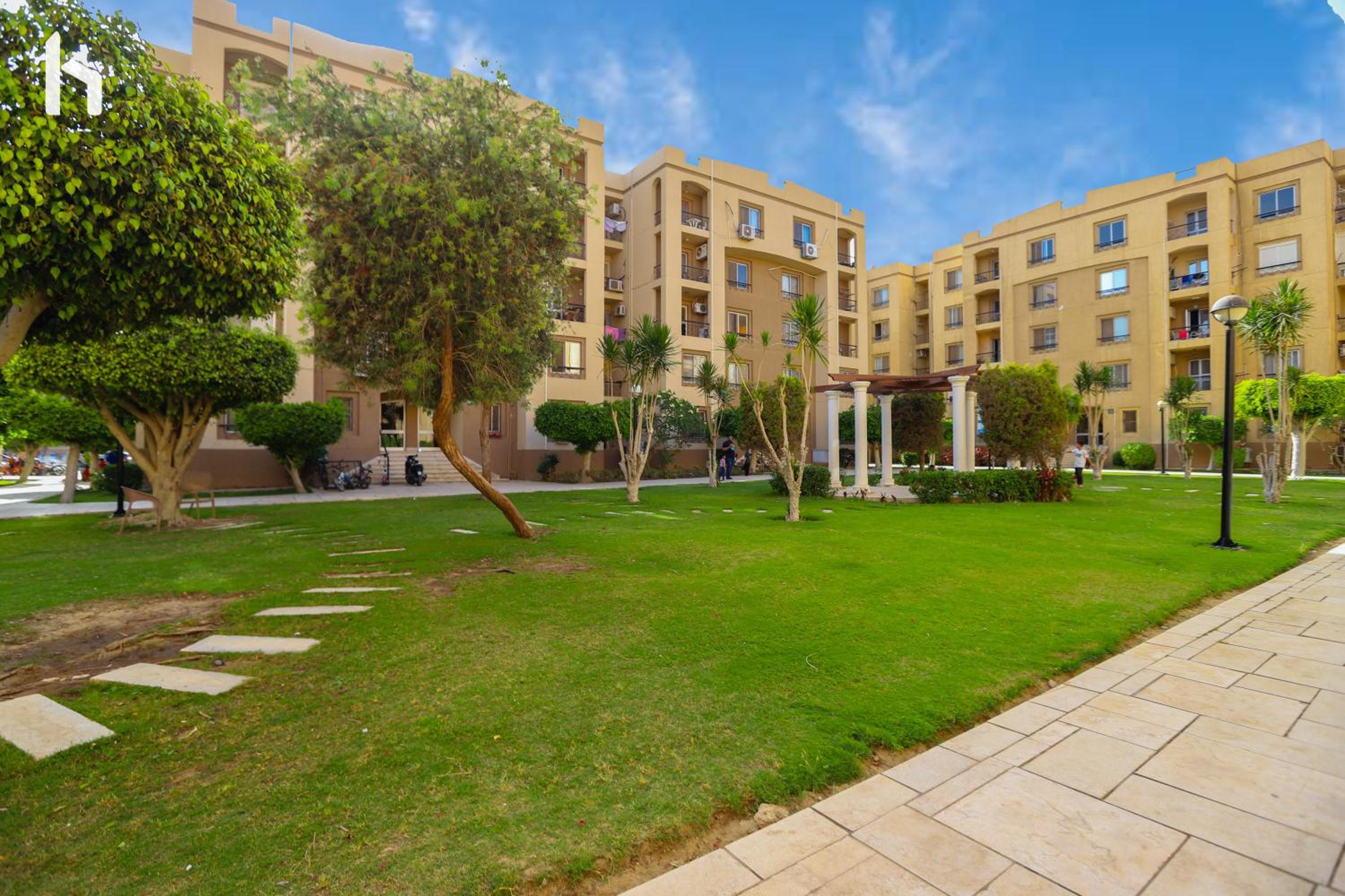 Central -Host Prime Apartment In Rehab City